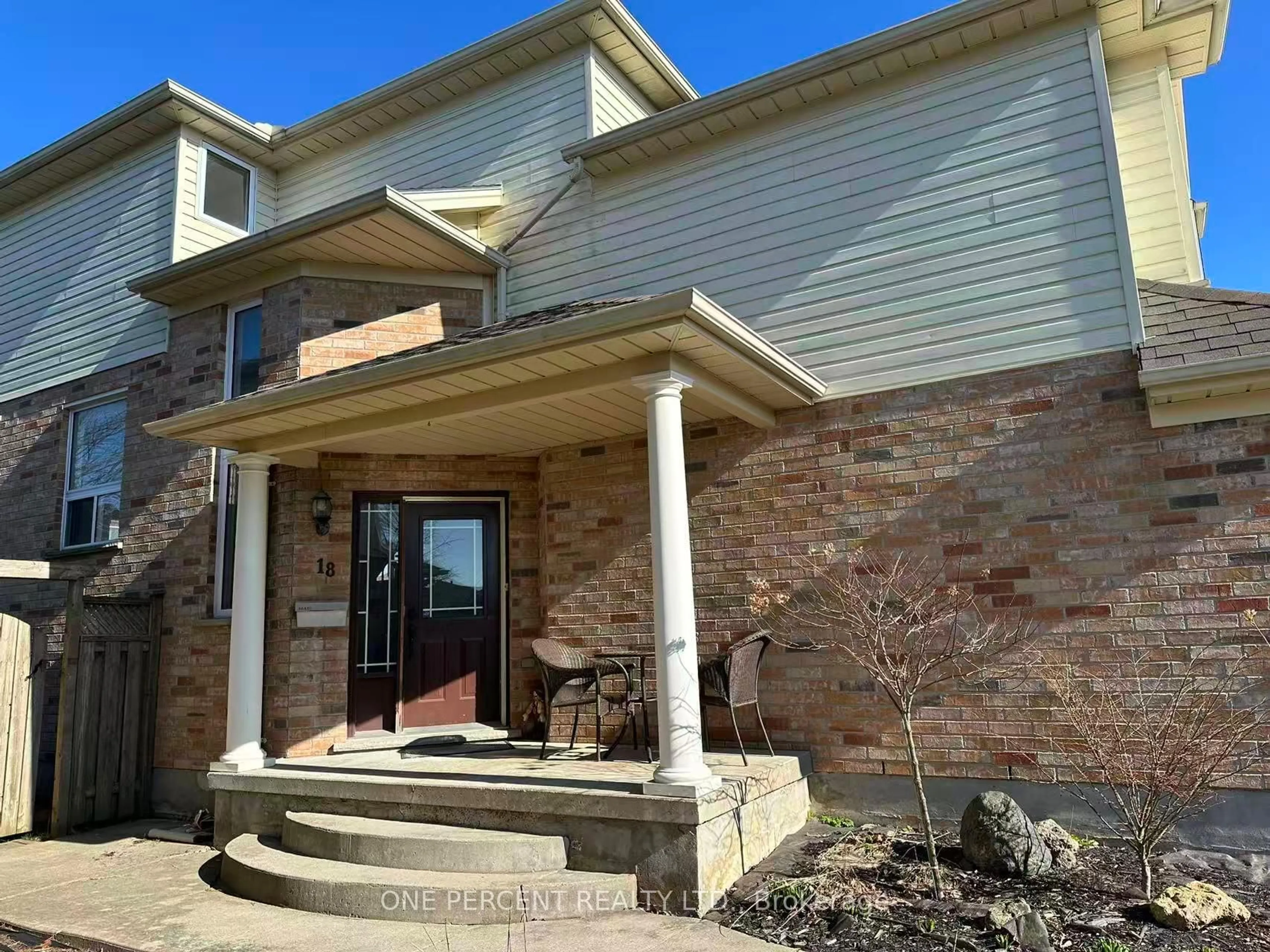 Unknown for 18 Bellrock Cres, London East Ontario N5V 4X3