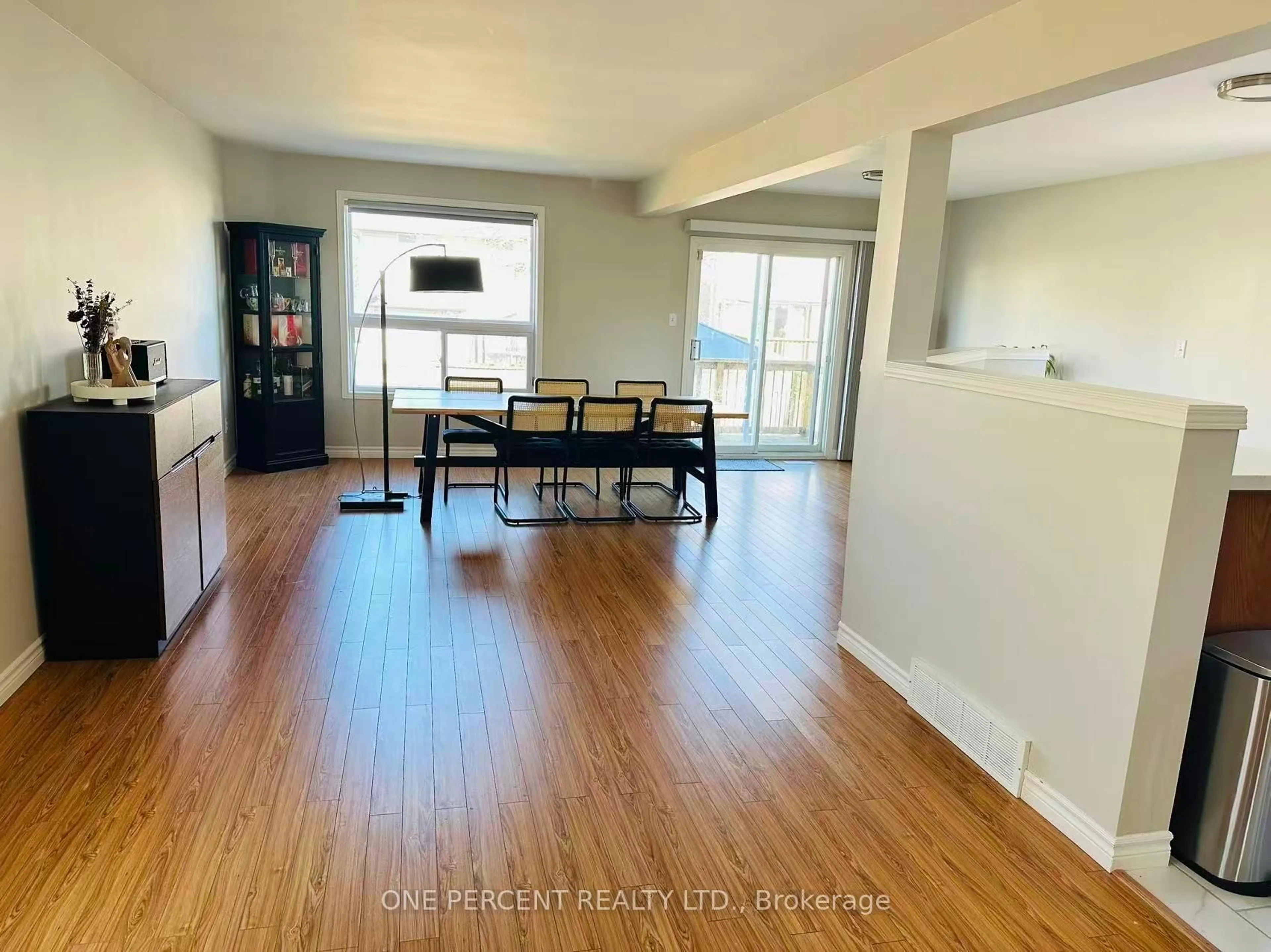 A pic of a room for 18 Bellrock Cres, London East Ontario N5V 4X3