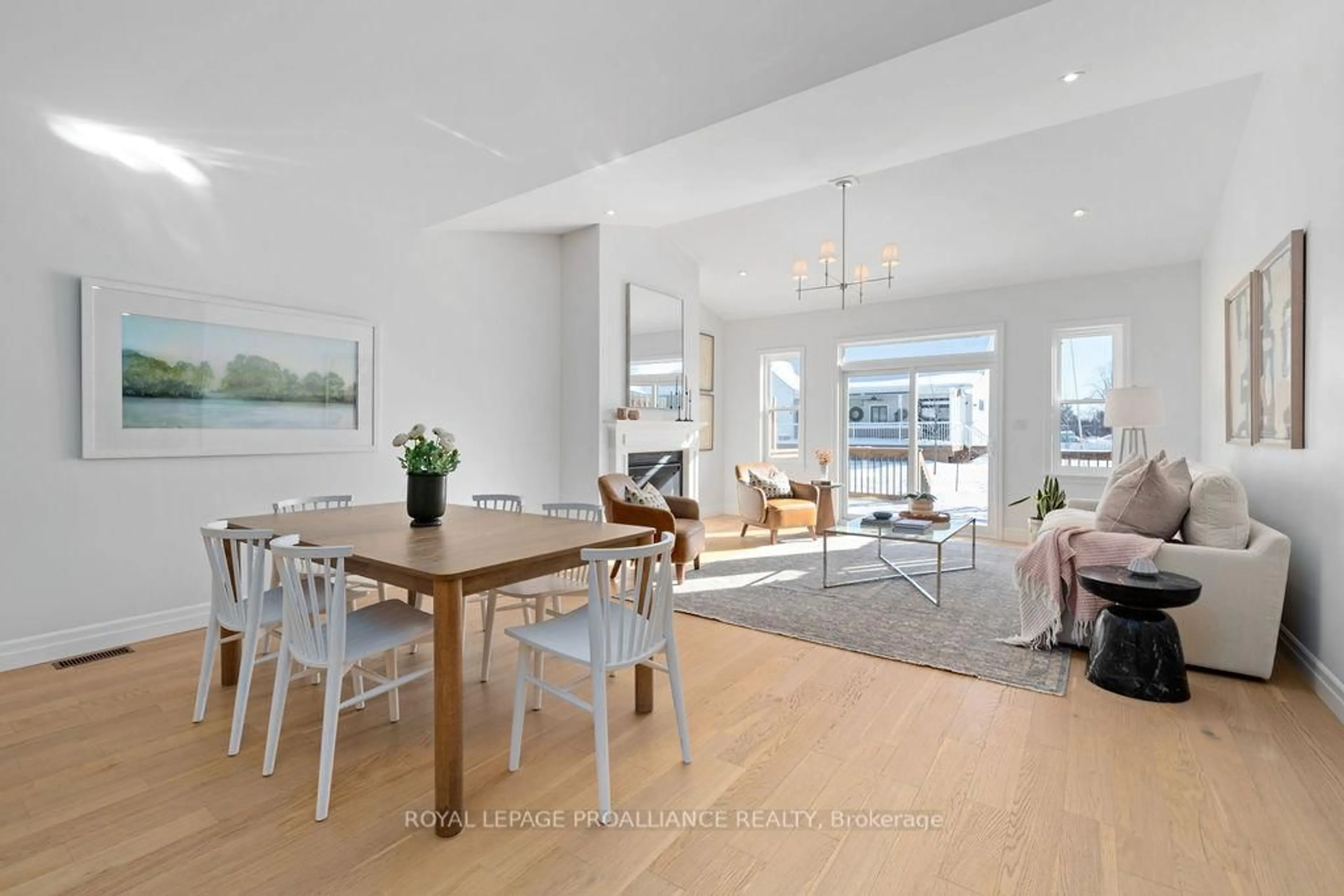 Unknown for 71 Seymour St, Madoc Ontario K0K 2K0