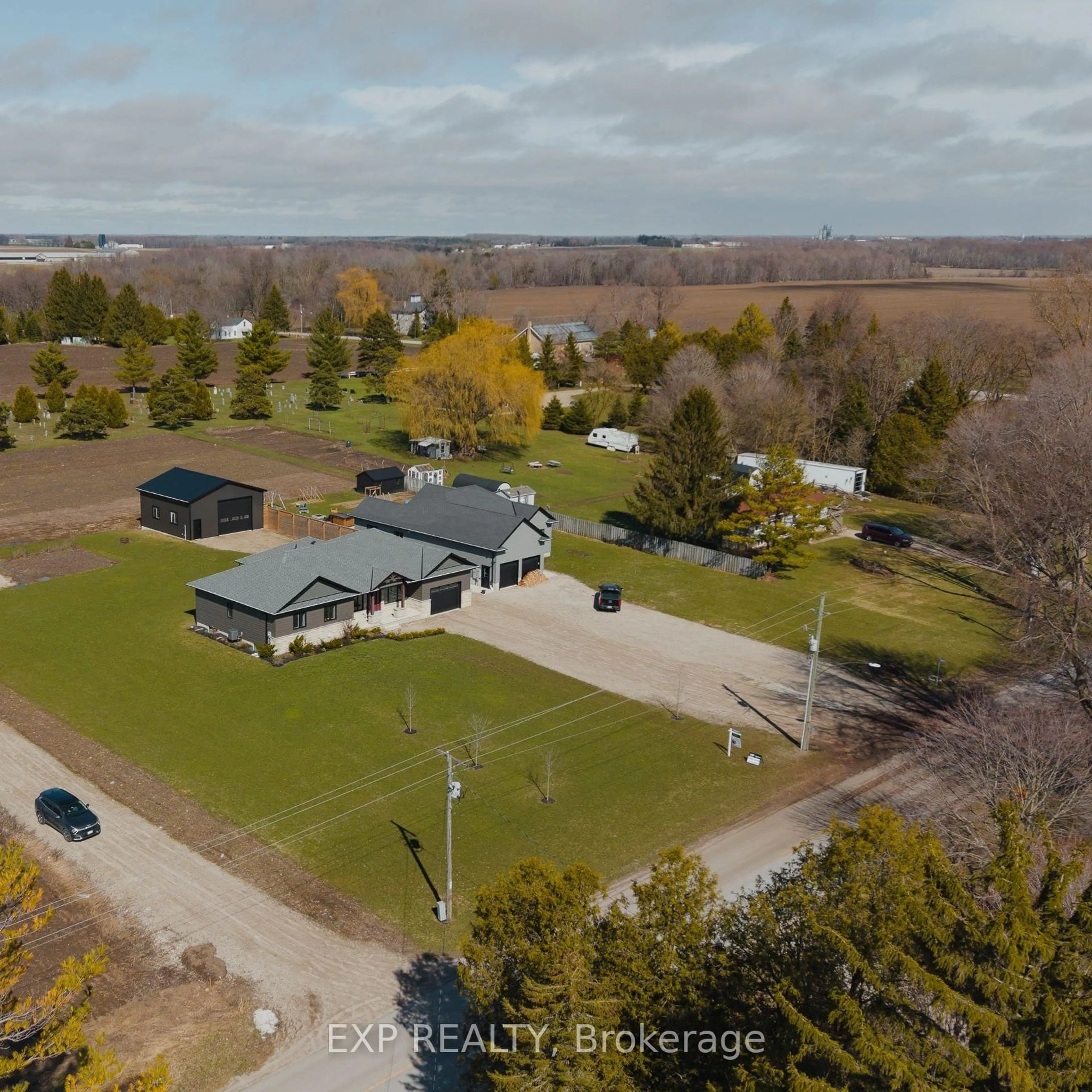 A pic from outside/outdoor area/front of a property/back of a property/a pic from drone, unknown for 43830 Cranbrook Rd, Huron East Ontario N0G 1H0