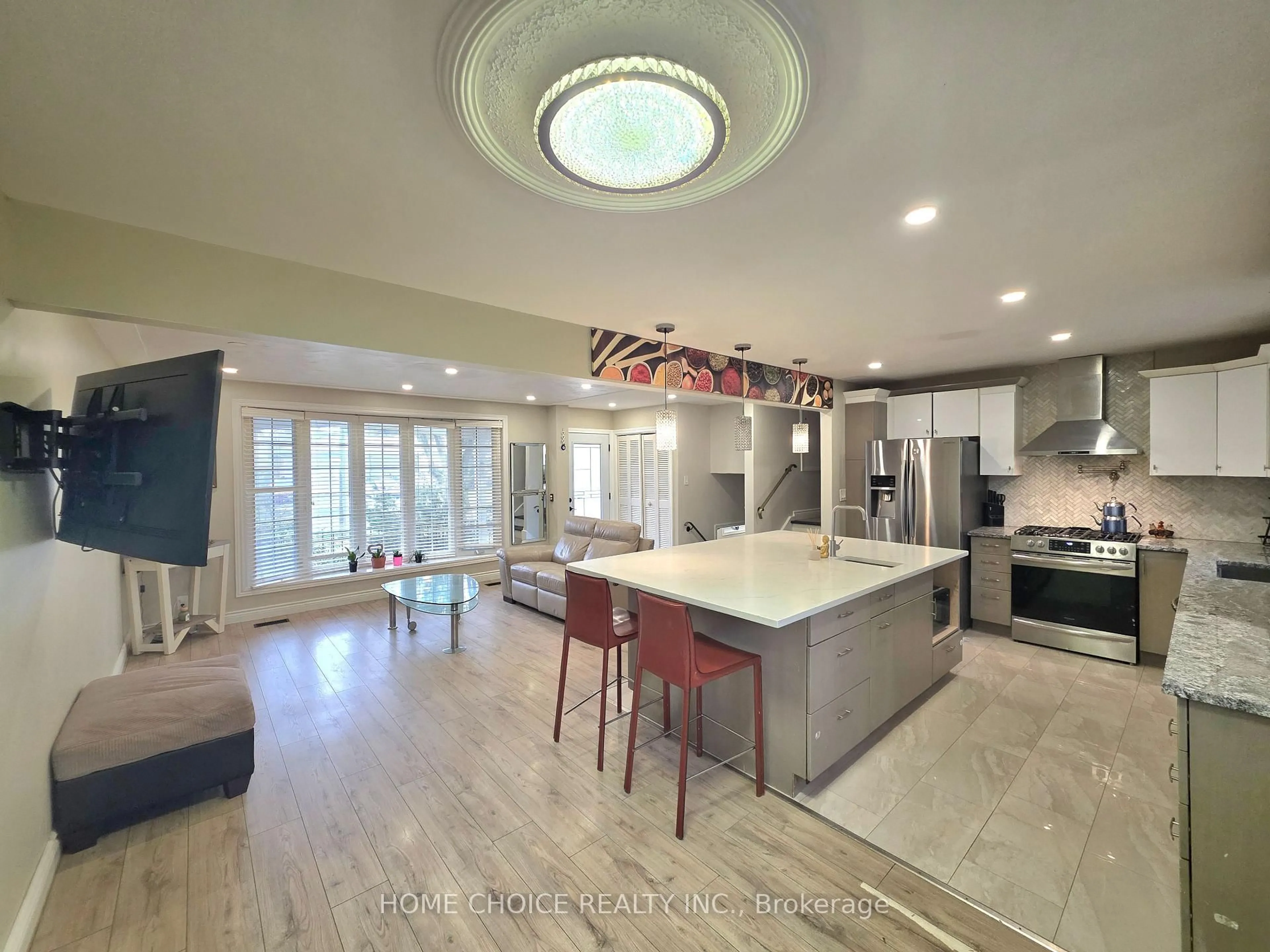 Open concept kitchen, ceramic/tile floor for 130 Champlain Cres, Kitchener Ontario N2B 2Y6