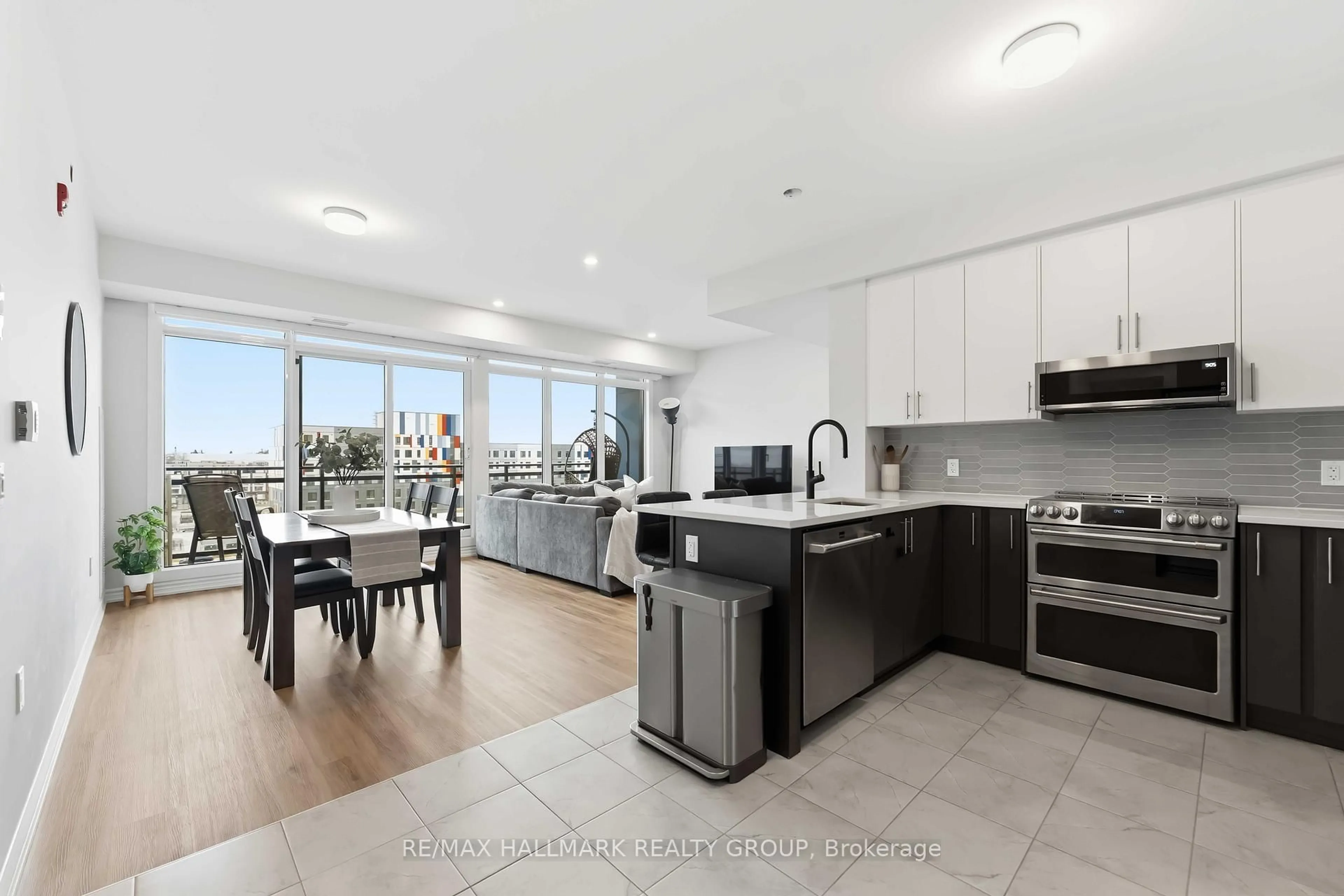 Open concept kitchen, unknown for 397 Codds Rd #602, Ottawa Ontario K1K 5C7