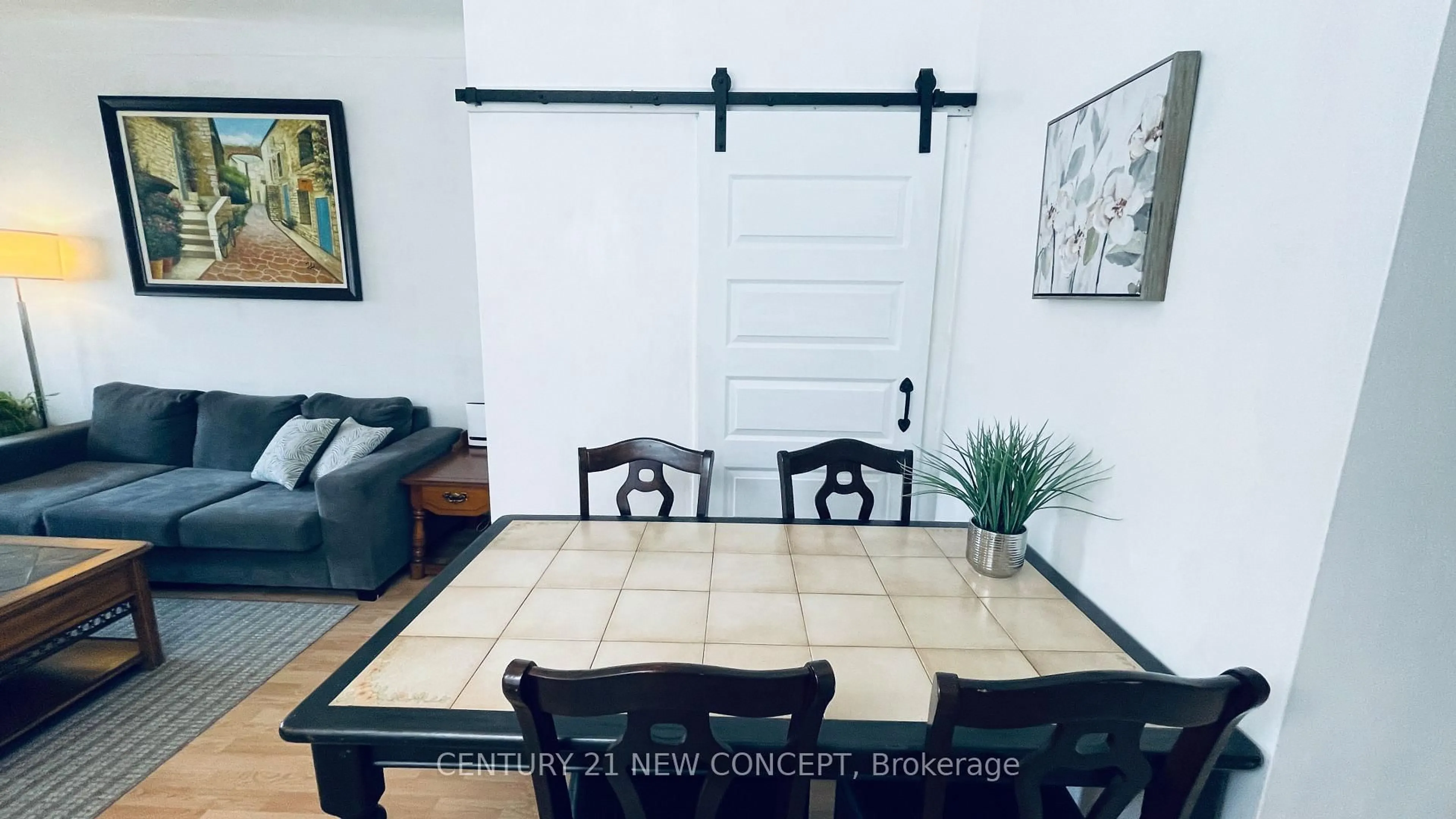 Dining room, unknown for 106 Emerald St, Hamilton Ontario L8L 5K4