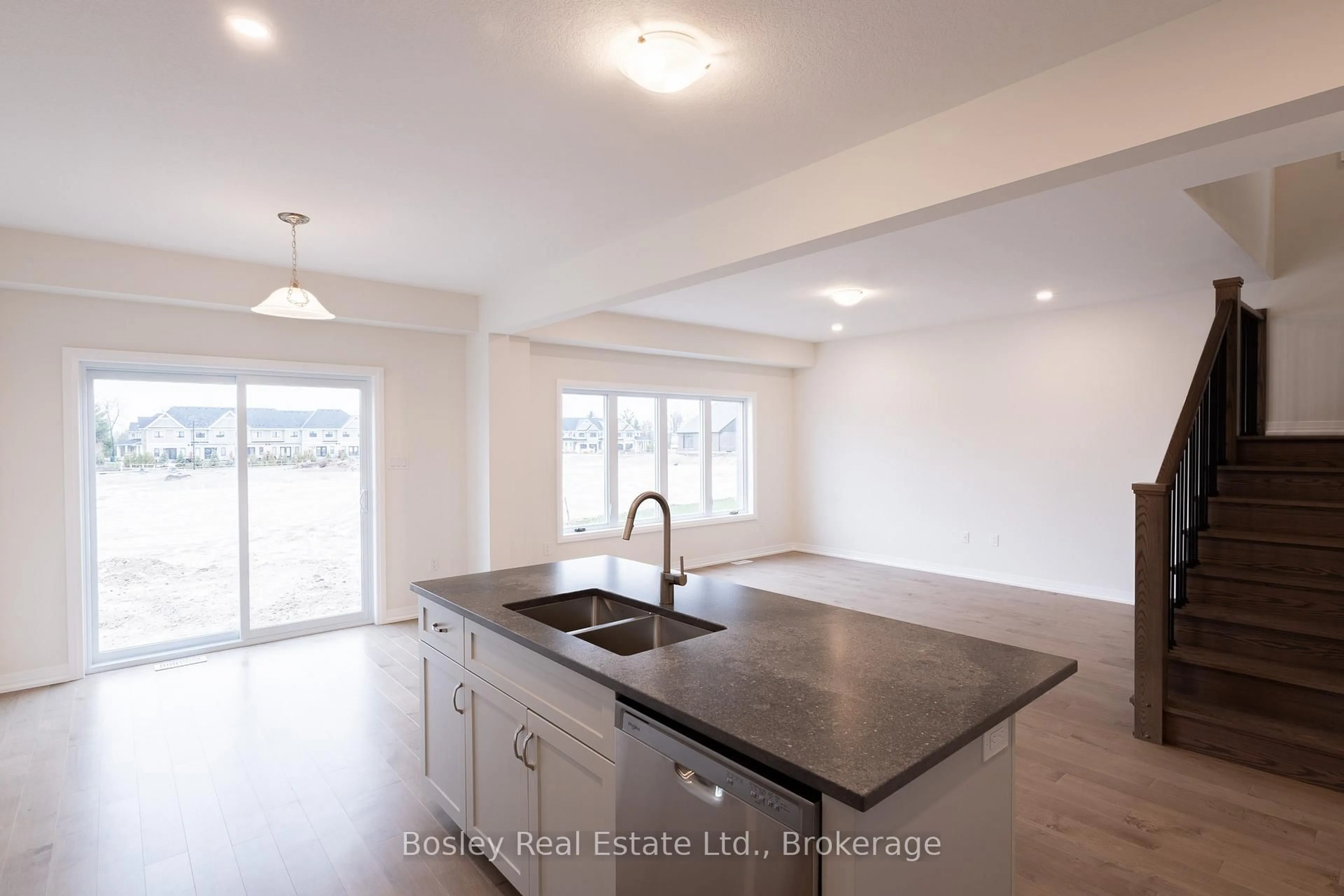 Open concept kitchen, unknown for 118 Imrie Rd, Centre Wellington Ontario N0B 1S0