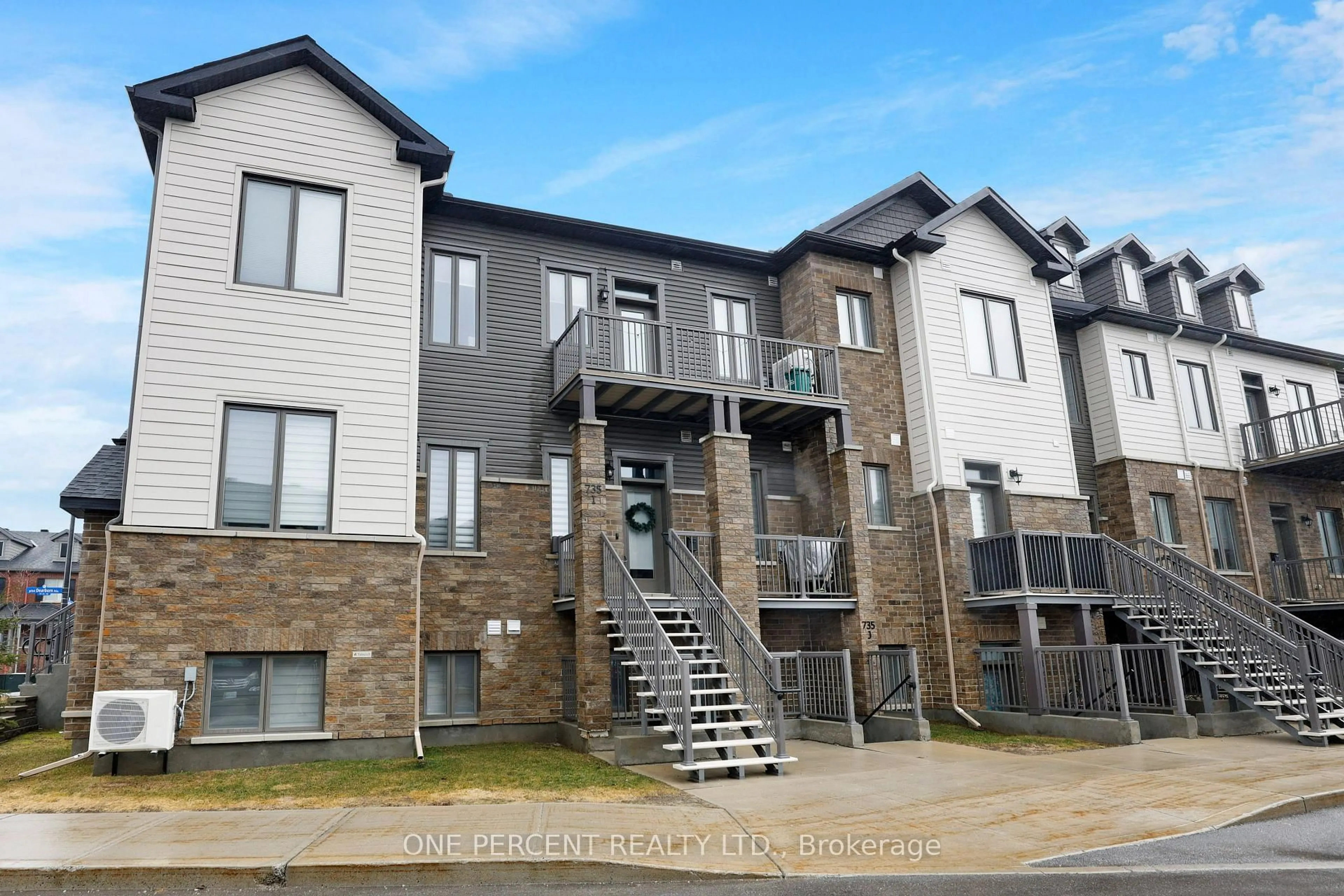 Unknown for 735 Dearborn Private #I, Ottawa Ontario K1T 0W3