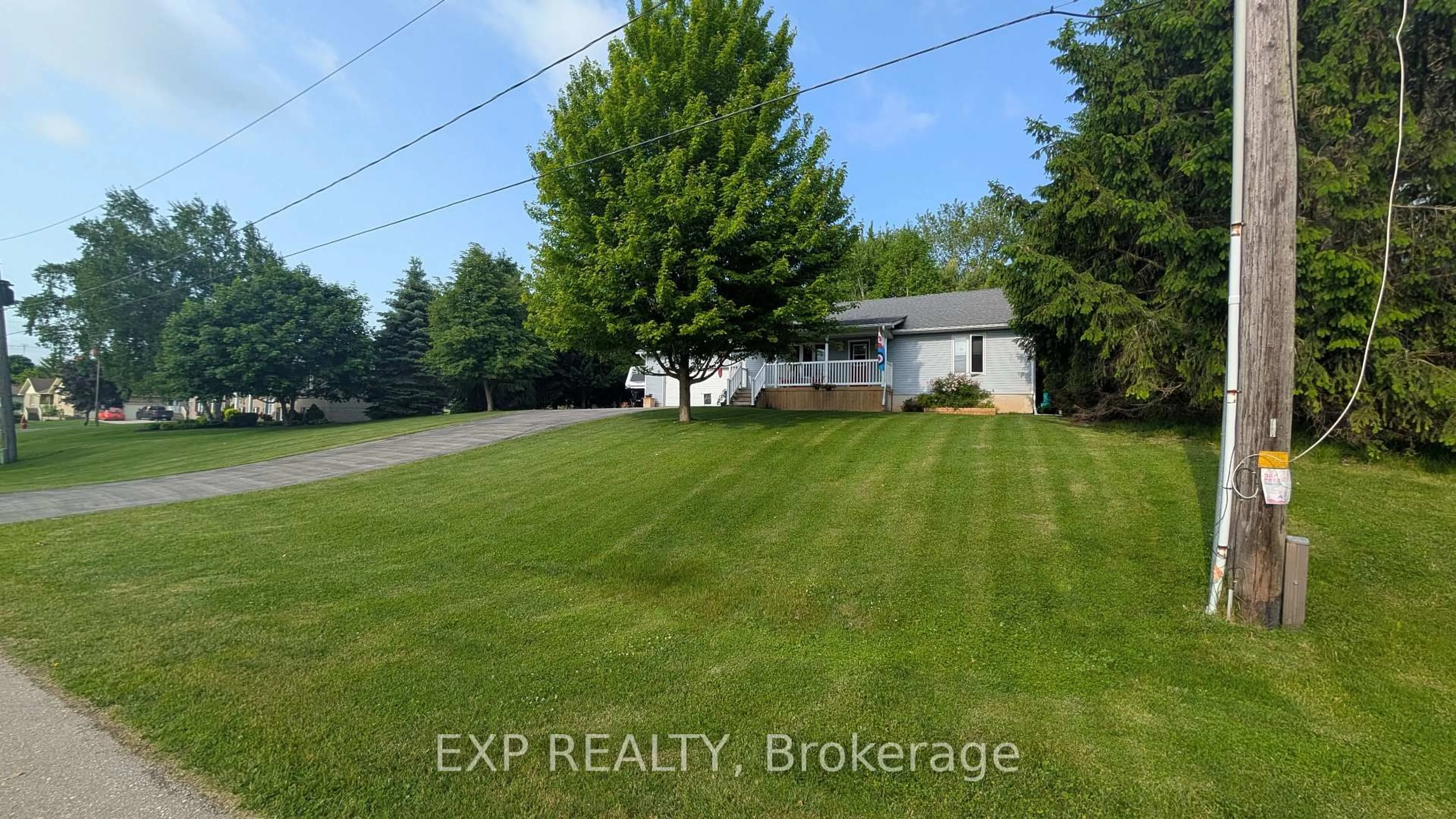 A pic from outside/outdoor area/front of a property/back of a property/a pic from drone, water/lake/river/ocean view for 154 James St, Arran-Elderslie Ontario N0G 2N0