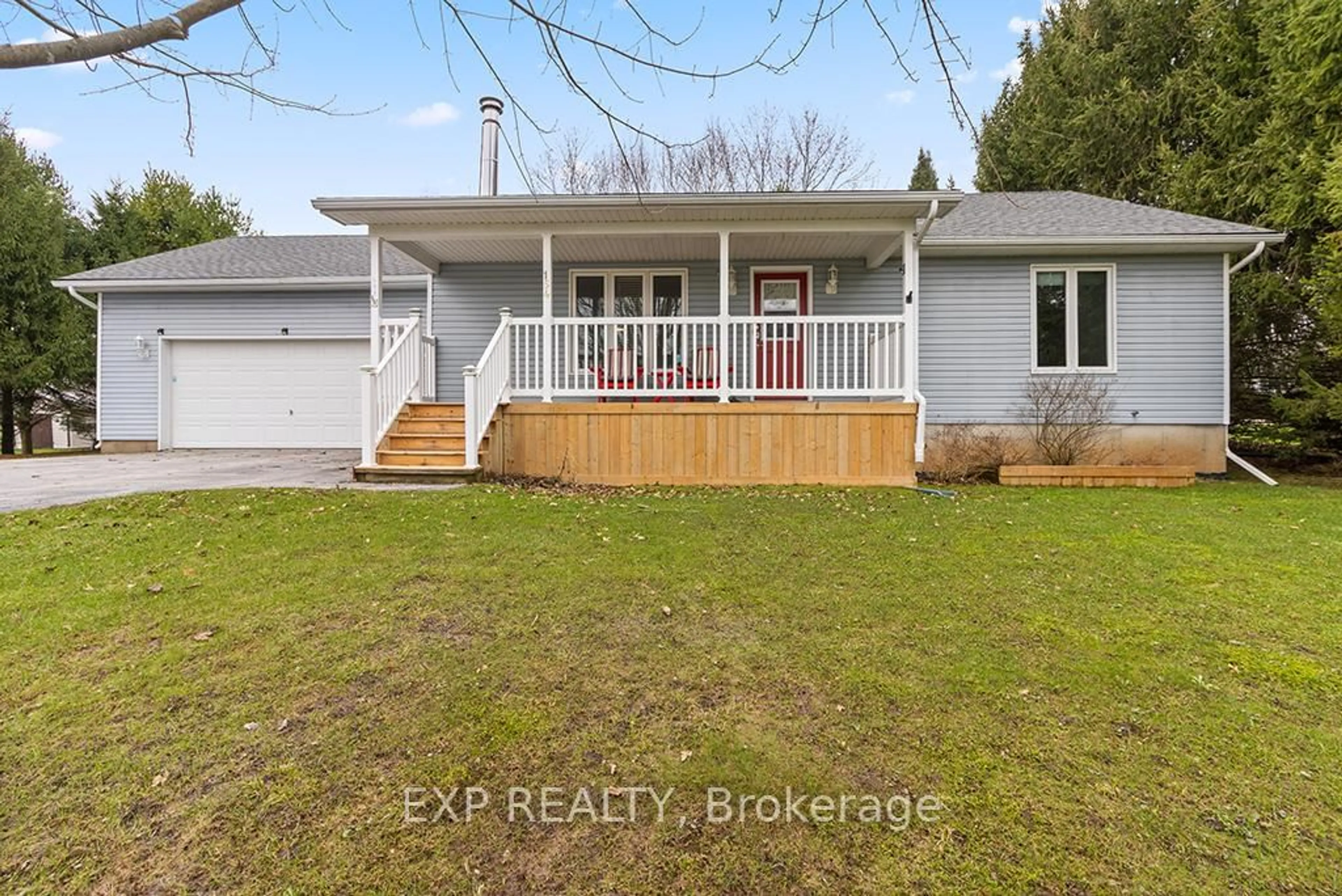 A pic from outside/outdoor area/front of a property/back of a property/a pic from drone, unknown for 154 James St, Arran-Elderslie Ontario N0G 2N0