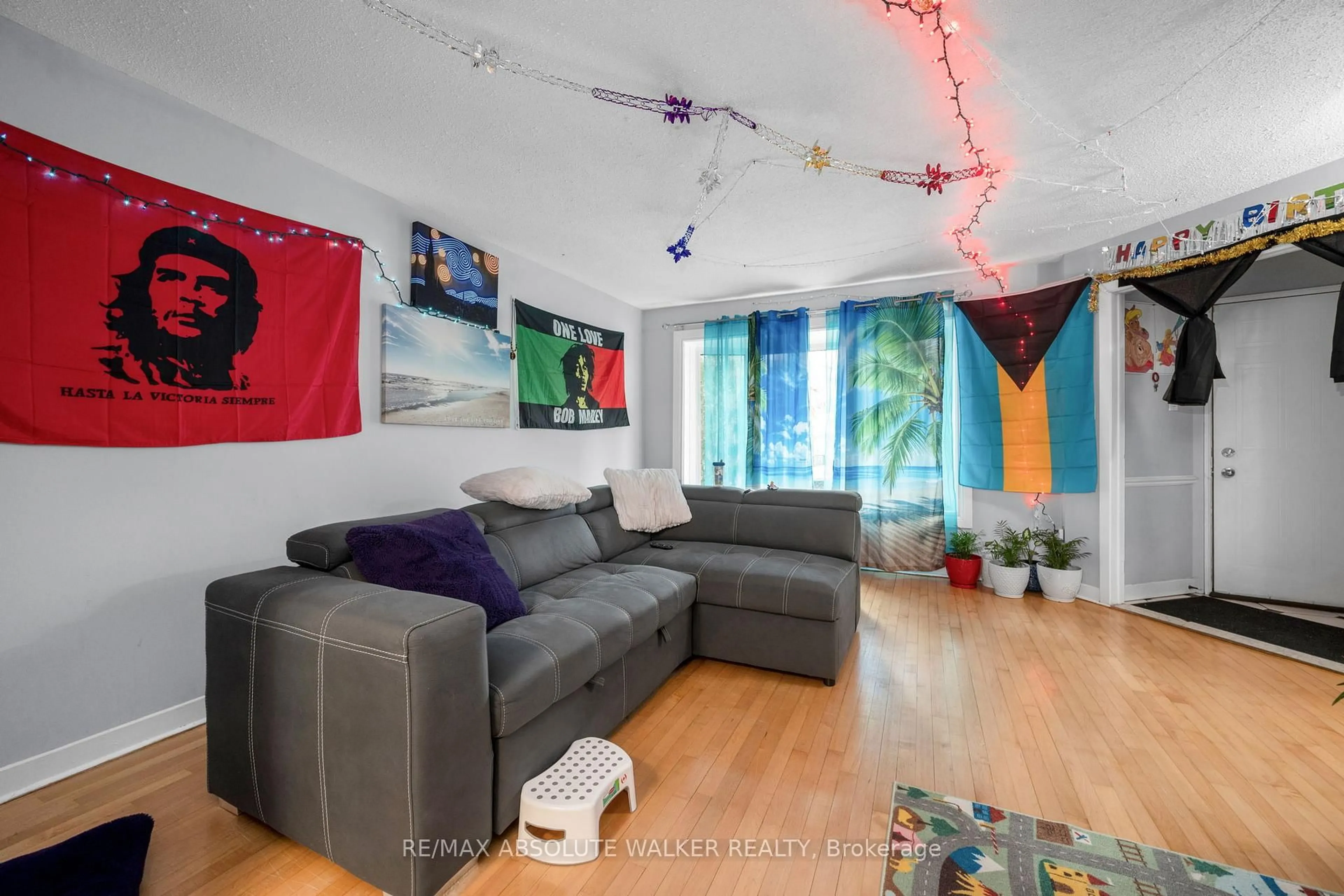 Living room with furniture, unknown for 375 St. Denis St, Ottawa Ontario K1L 5H8