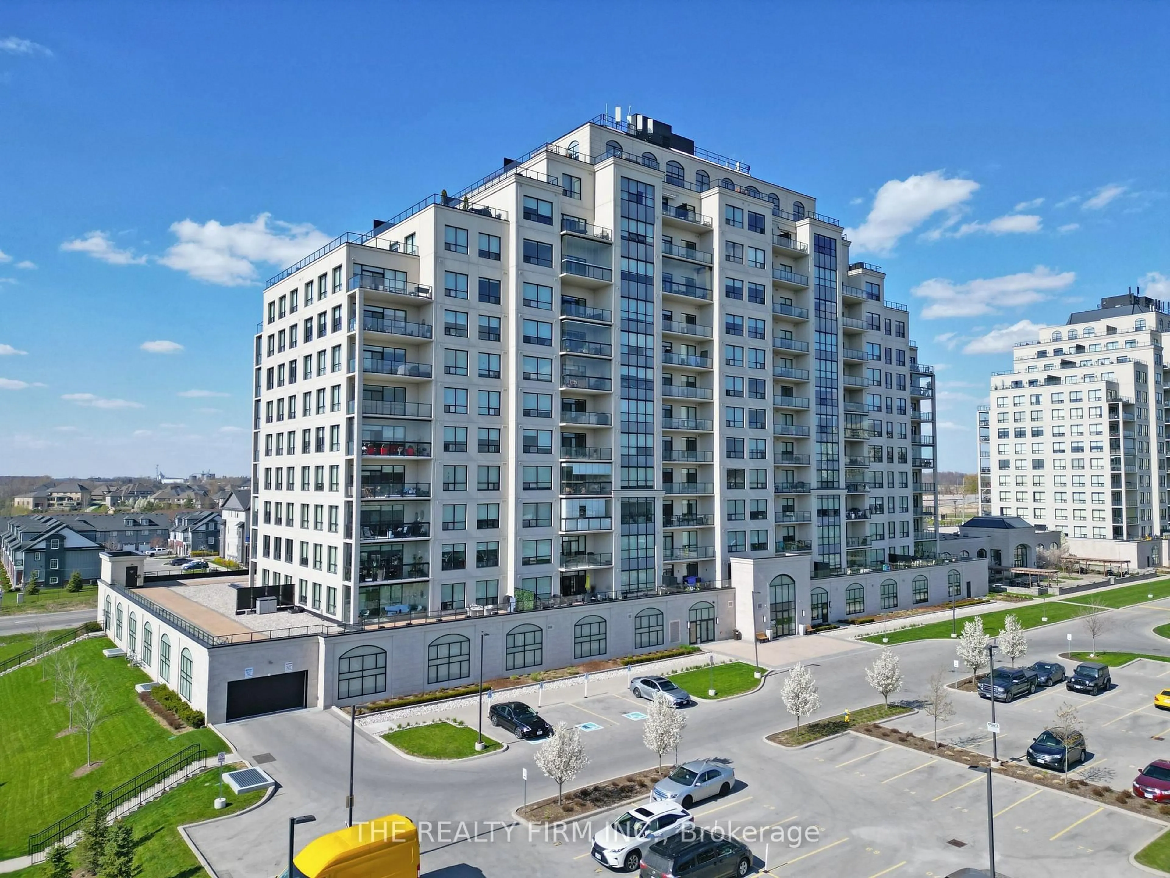 A pic from outside/outdoor area/front of a property/back of a property/a pic from drone, city buildings view from balcony for 260 VILLAGEWALK Blvd #708, London North Ontario N6G 0W6