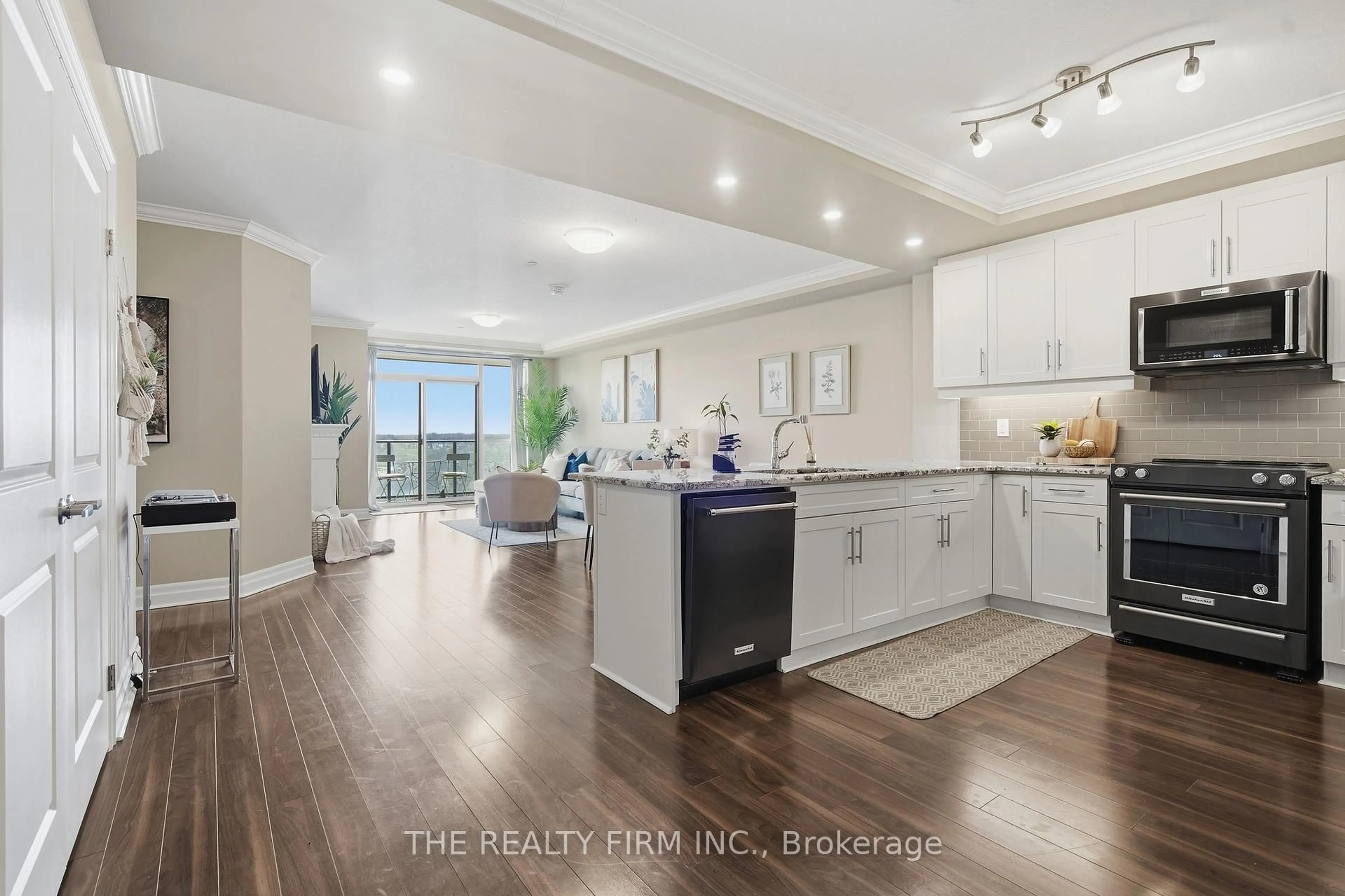 Open concept kitchen, unknown for 260 VILLAGEWALK Blvd #708, London North Ontario N6G 0W6