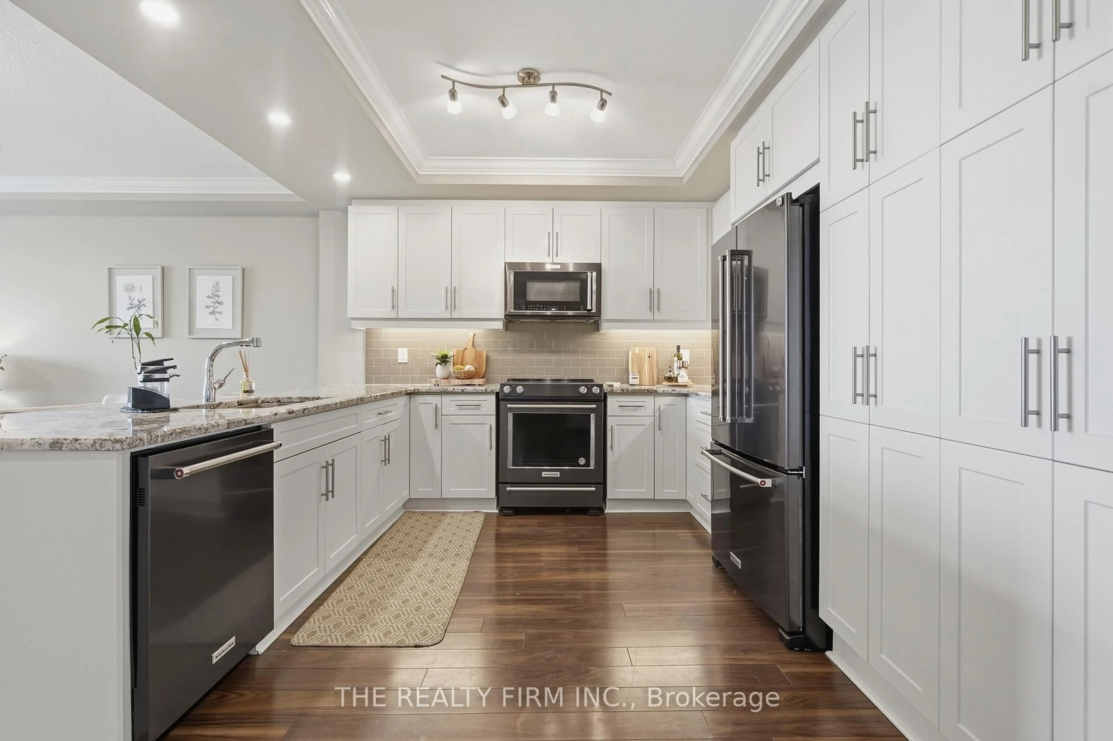 Open concept kitchen, unknown for 260 VILLAGEWALK Blvd #708, London North Ontario N6G 0W6