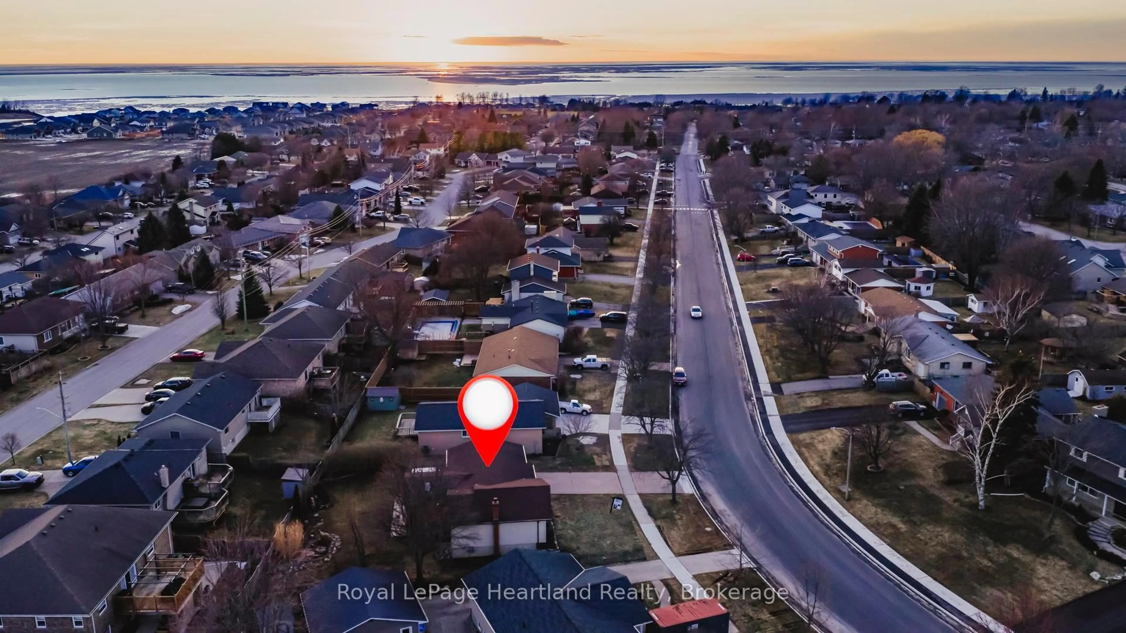 A pic from outside/outdoor area/front of a property/back of a property/a pic from drone, water/lake/river/ocean view for 17 SUNCOAST Dr, Goderich Ontario N7A 4H1