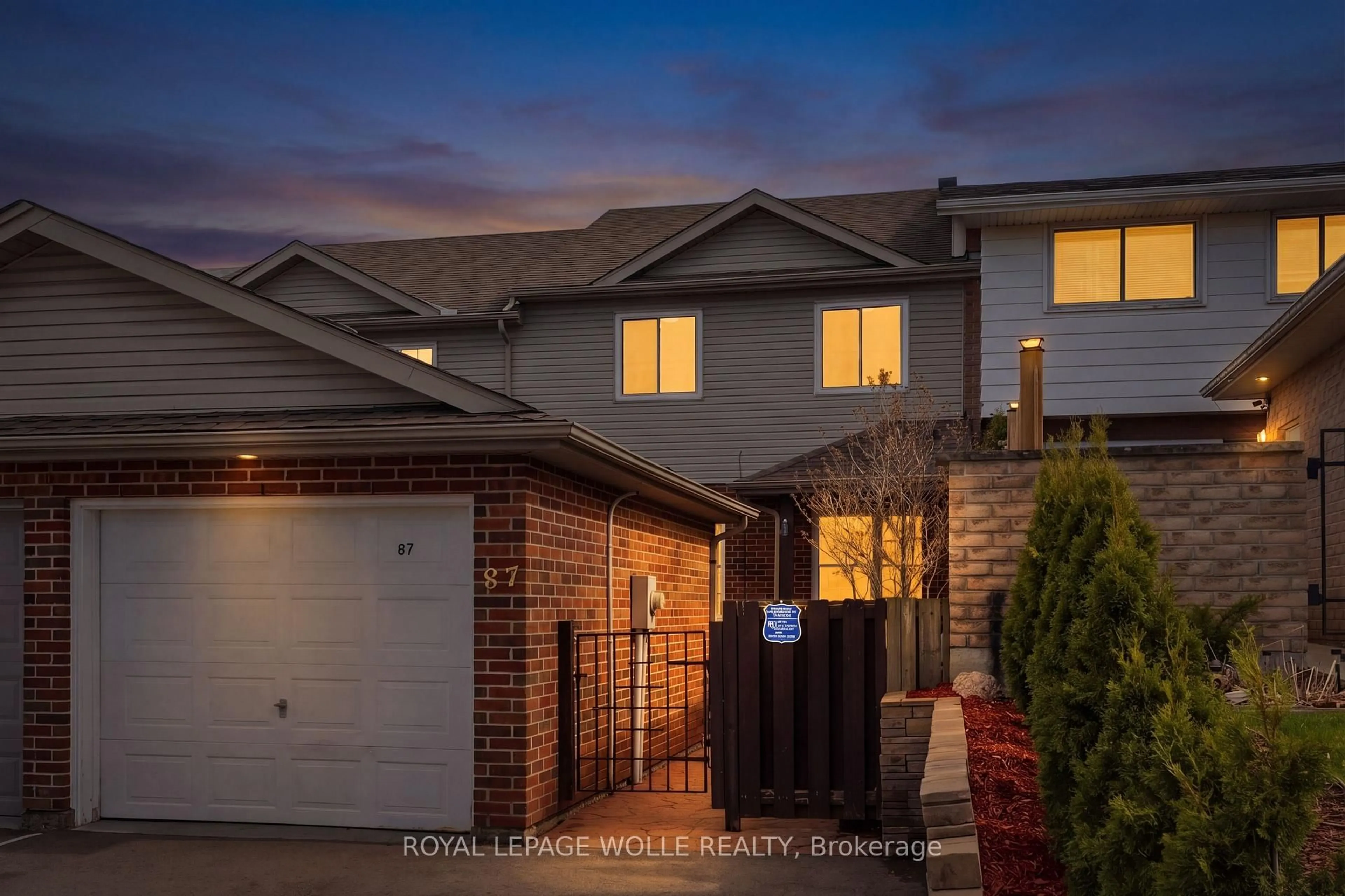 Home with brick exterior material, street for 87 Ralgreen Cres, Waterloo Ontario N2M 1V1