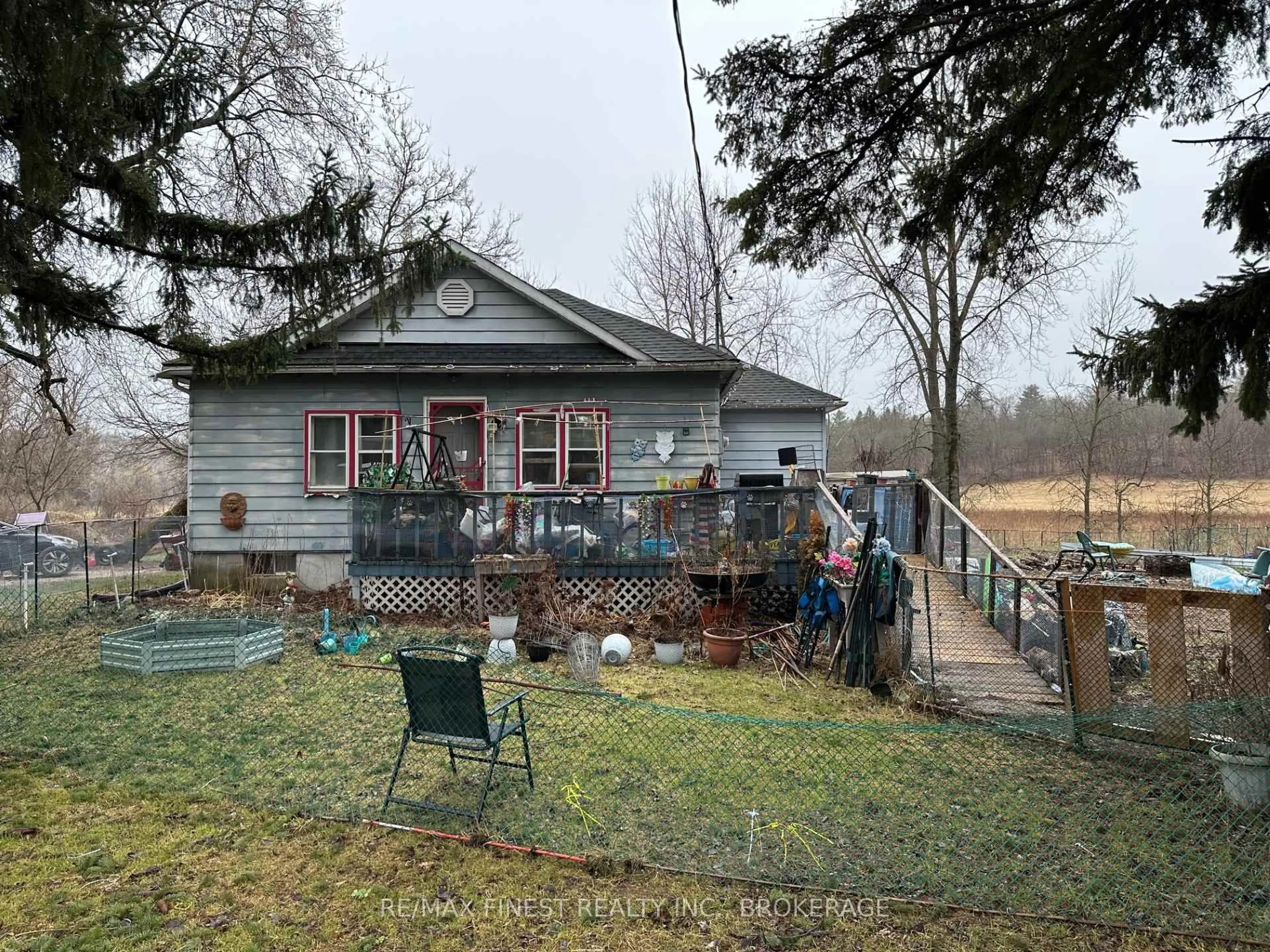 A pic from outside/outdoor area/front of a property/back of a property/a pic from drone, unknown for 1440 A,B Mountain Grove Rd, Mountain Grove Ontario K0H 2E0