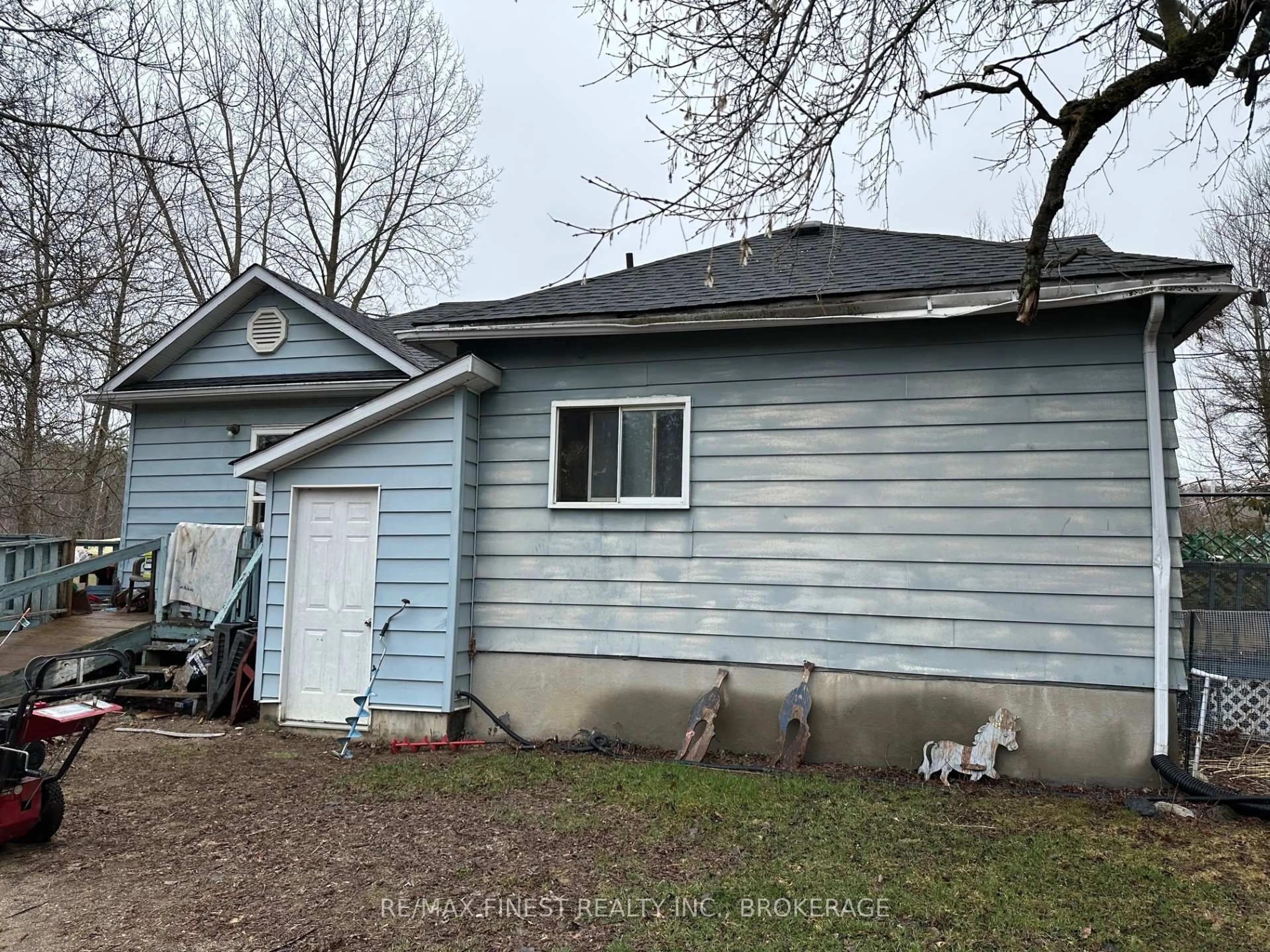 Unknown for 1440 A,B Mountain Grove Rd, Mountain Grove Ontario K0H 2E0