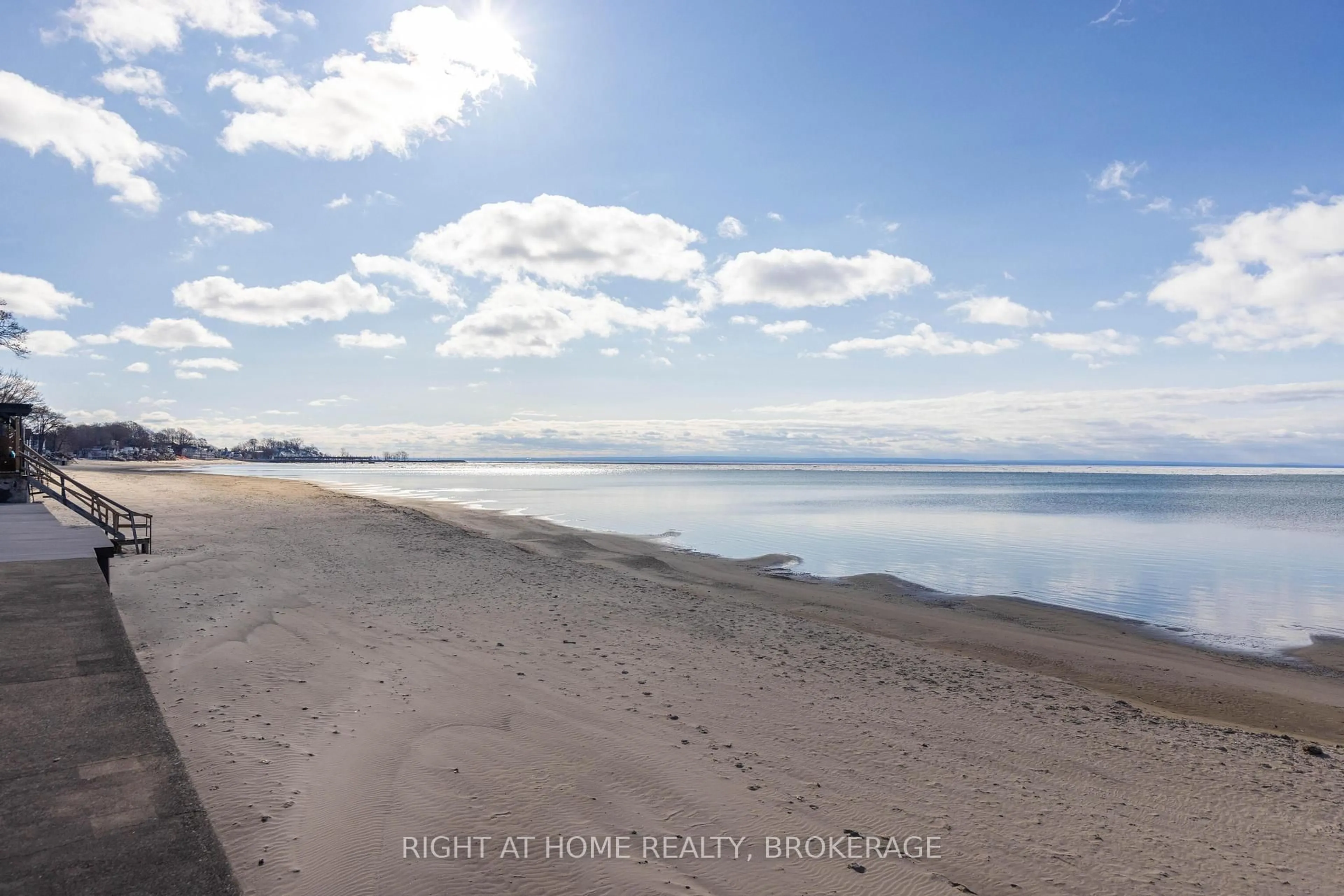 Blurry image for 4347 Erie Rd, Fort Erie Ontario L0S 1B0