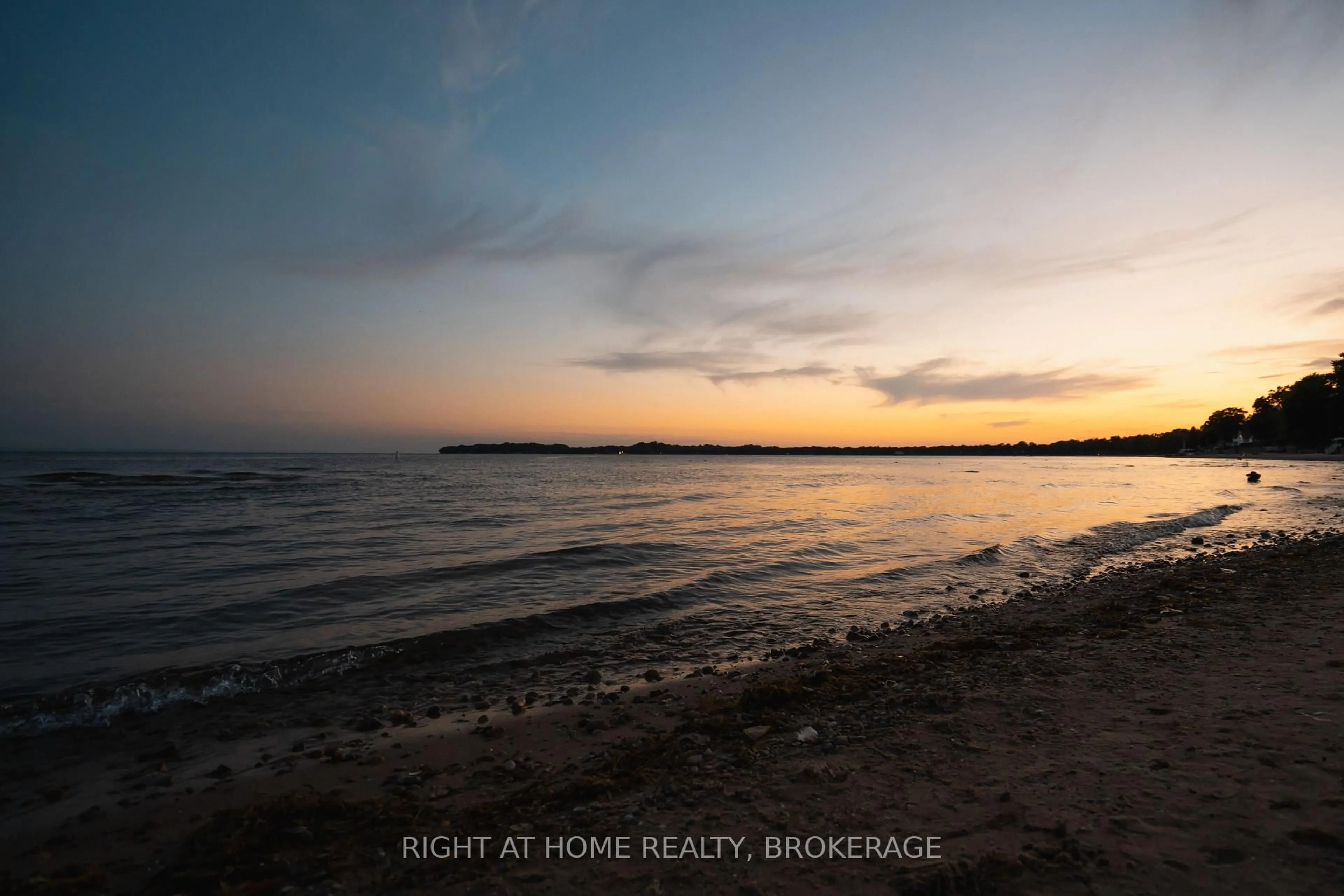 Blurry image for 4345 Erie Rd, Fort Erie Ontario L0S 1B0