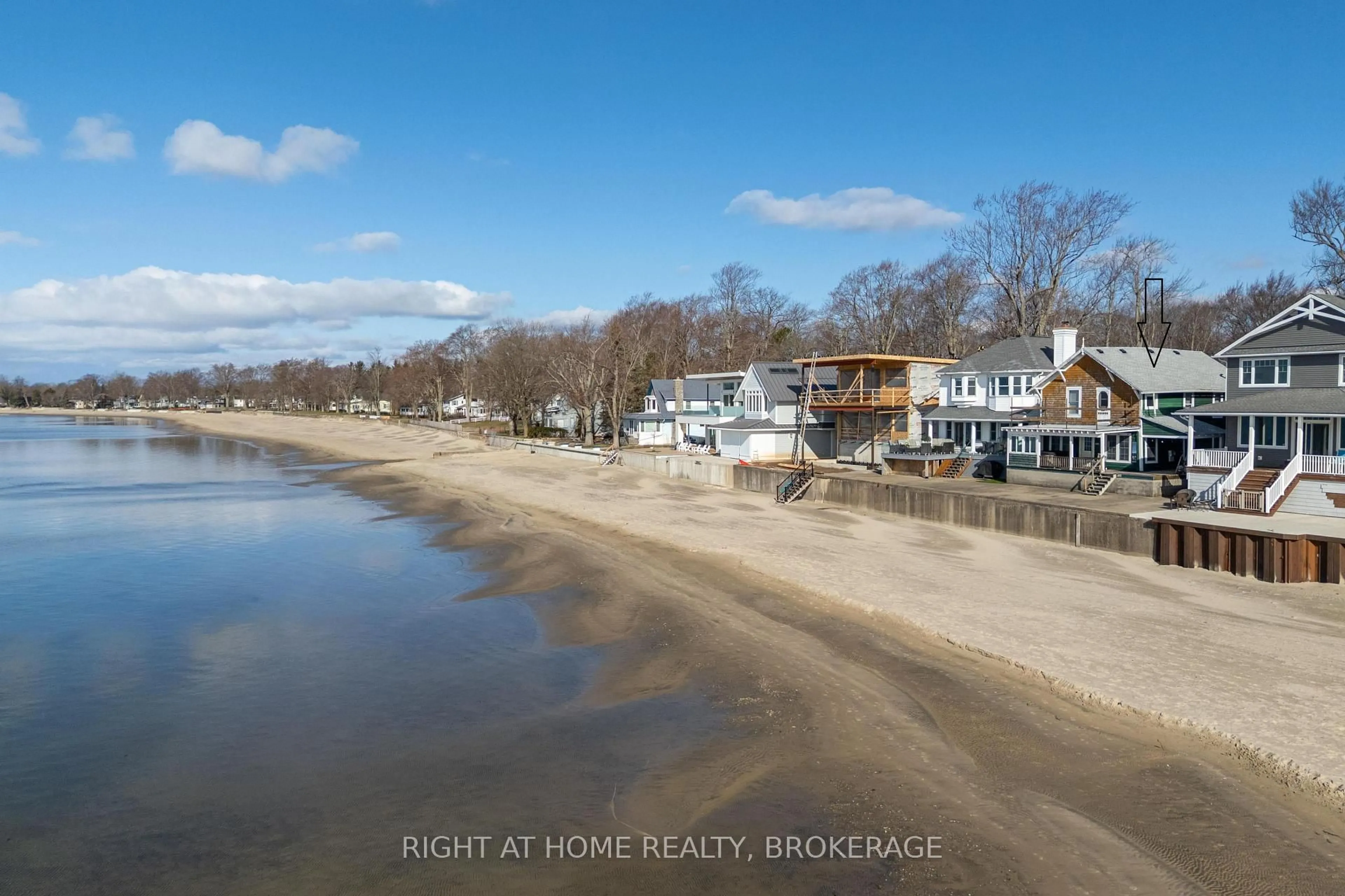 A pic from outside/outdoor area/front of a property/back of a property/a pic from drone, water/lake/river/ocean view for 4345 Erie Rd, Fort Erie Ontario L0S 1B0