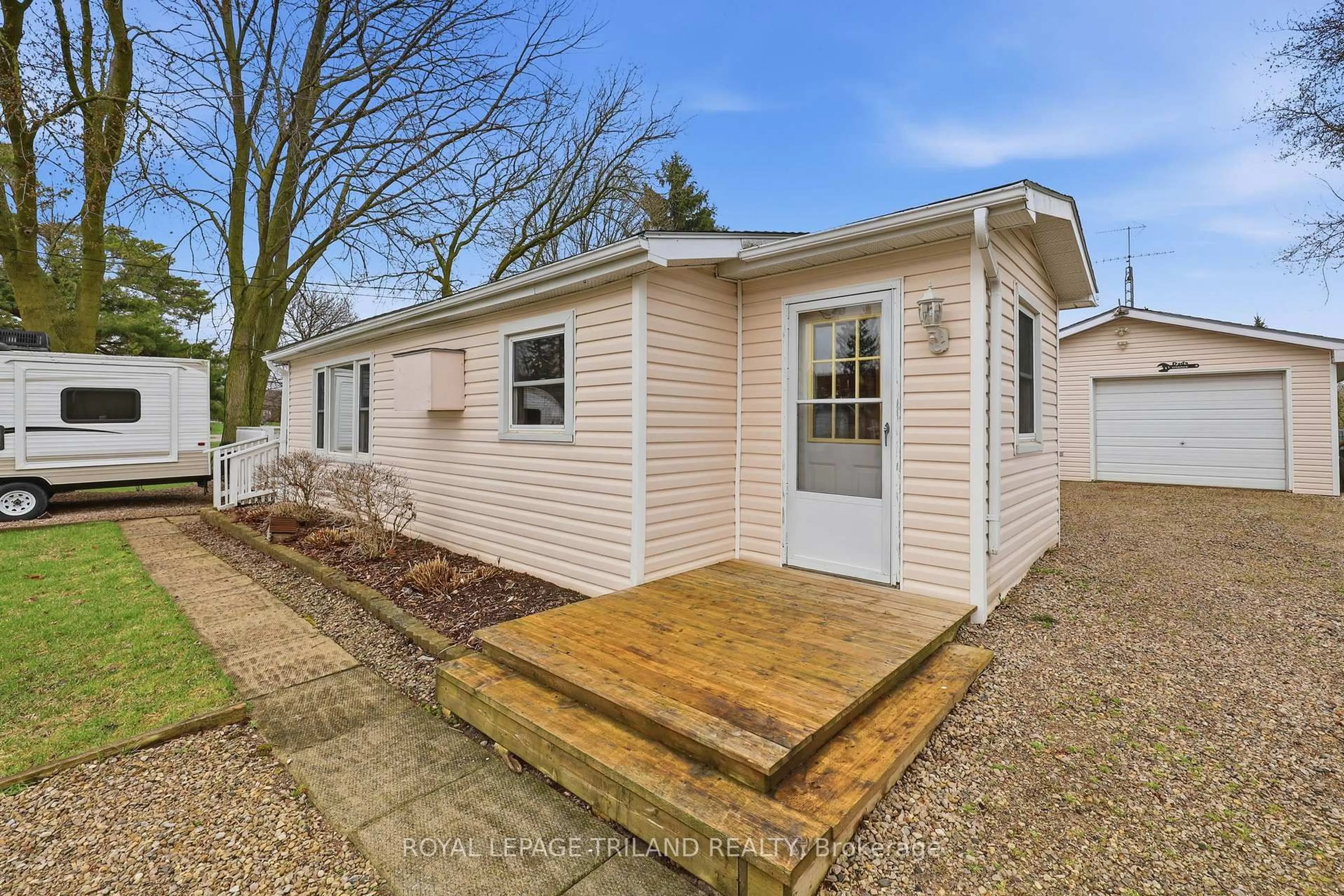 Home with vinyl exterior material, street for 75 SHERRARD St, Lambton Shores Ontario N0M 2N0