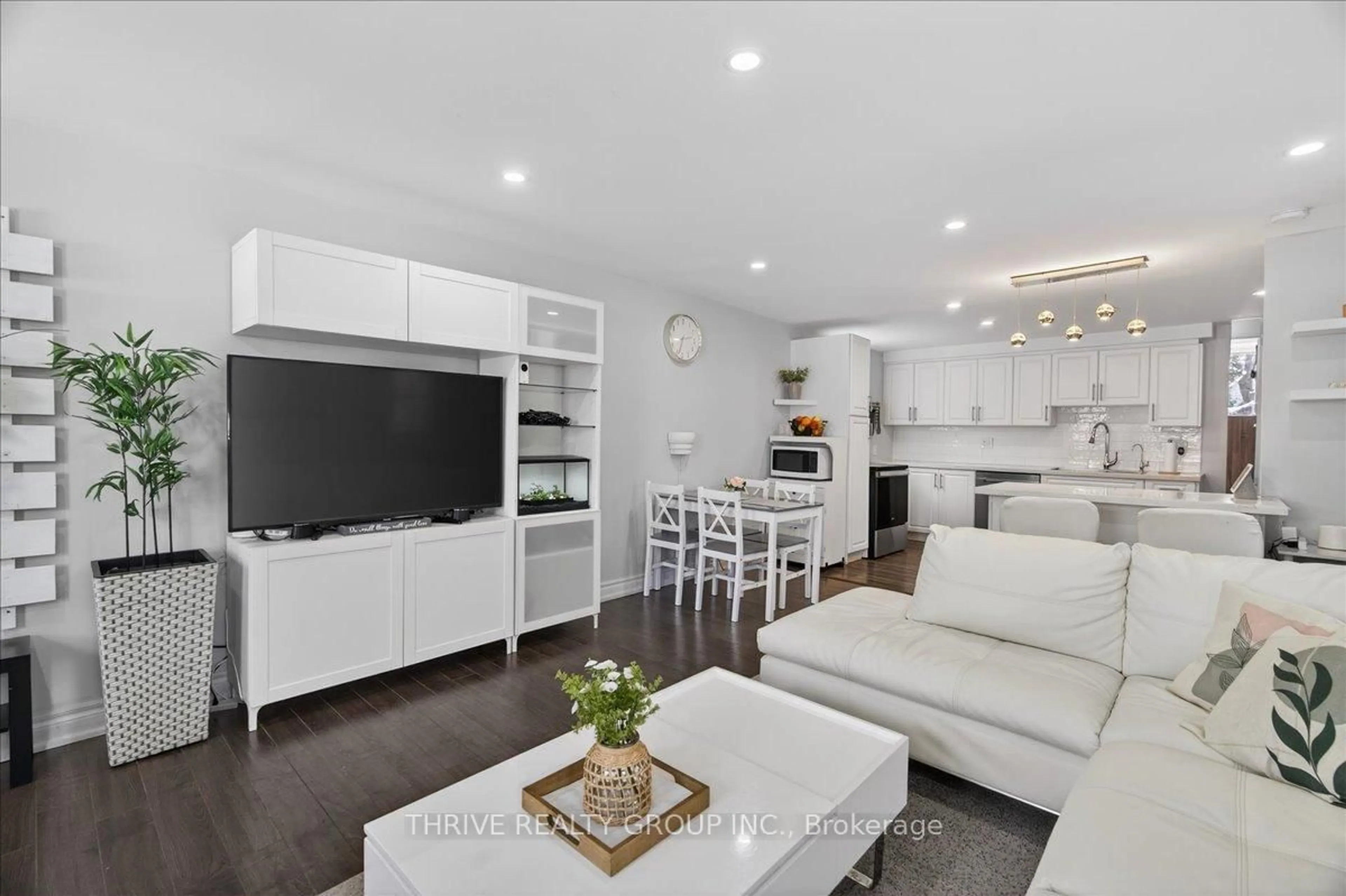 Living room with furniture, unknown for 155 Gammage St, London East Ontario N5Y 2B2