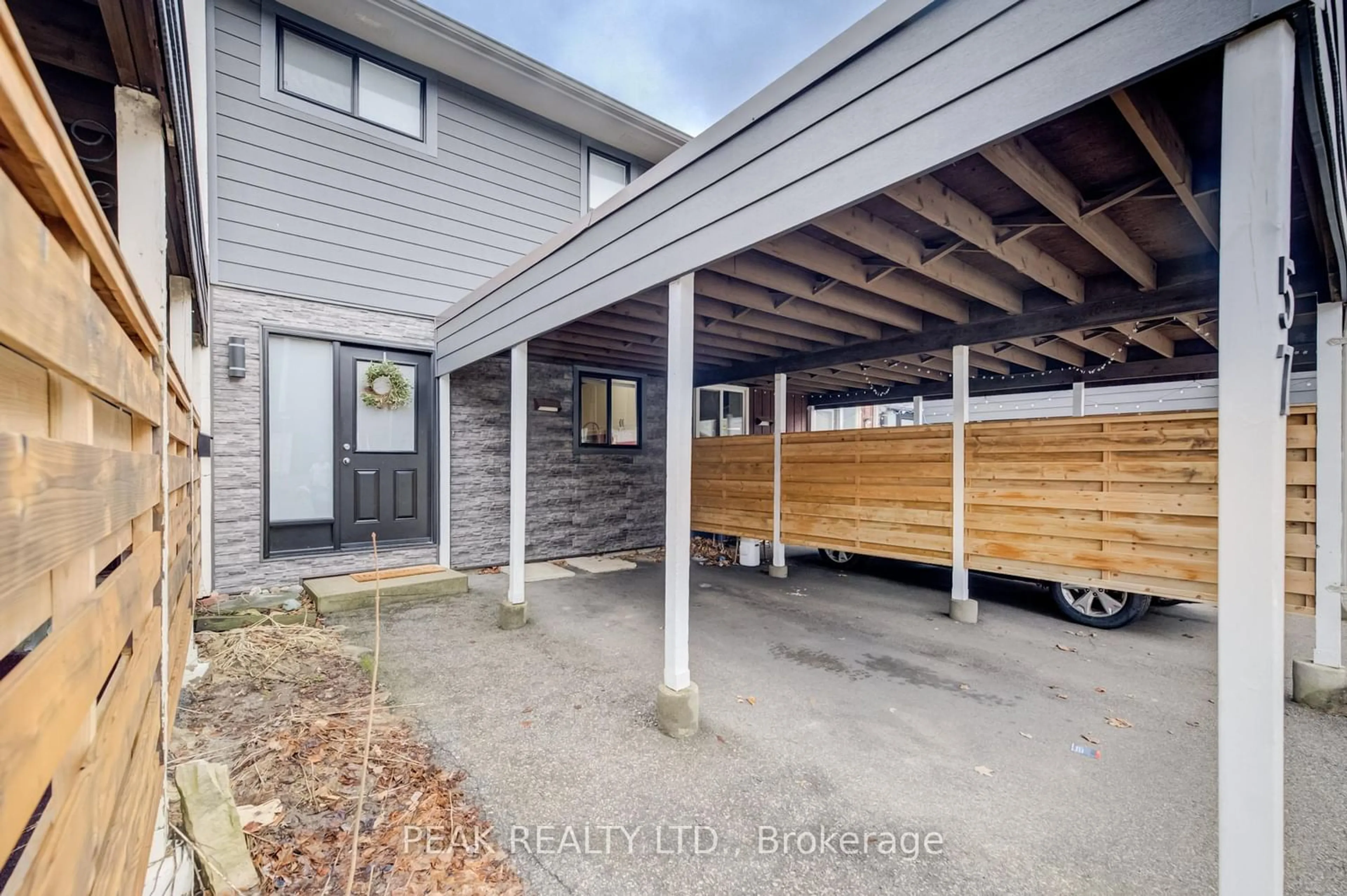 Unknown for 135 Chalmers St #57, Cambridge Ontario N1R 6M2