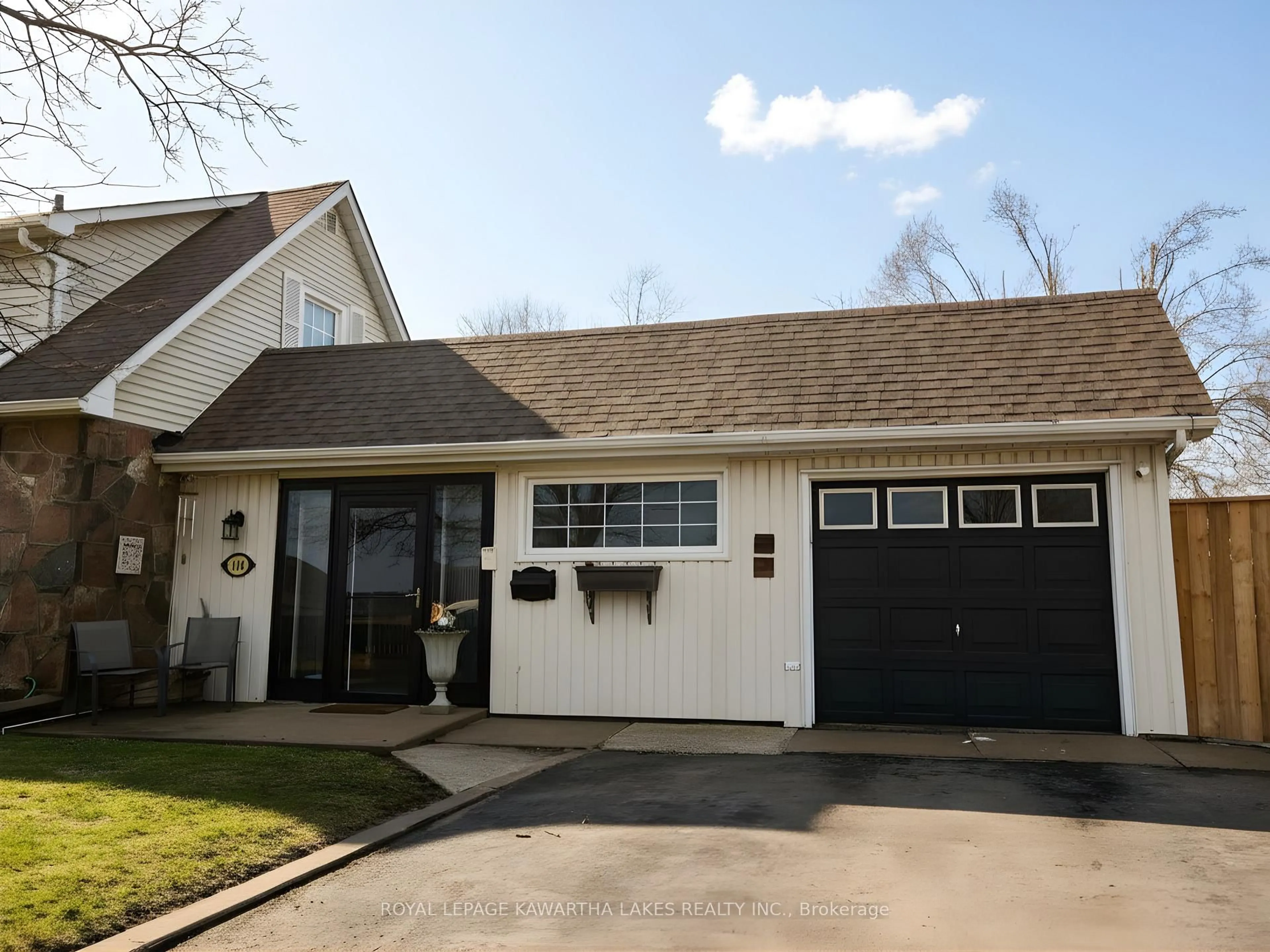 Unknown for 114 Colborne St, Kawartha Lakes Ontario K9V 3T5