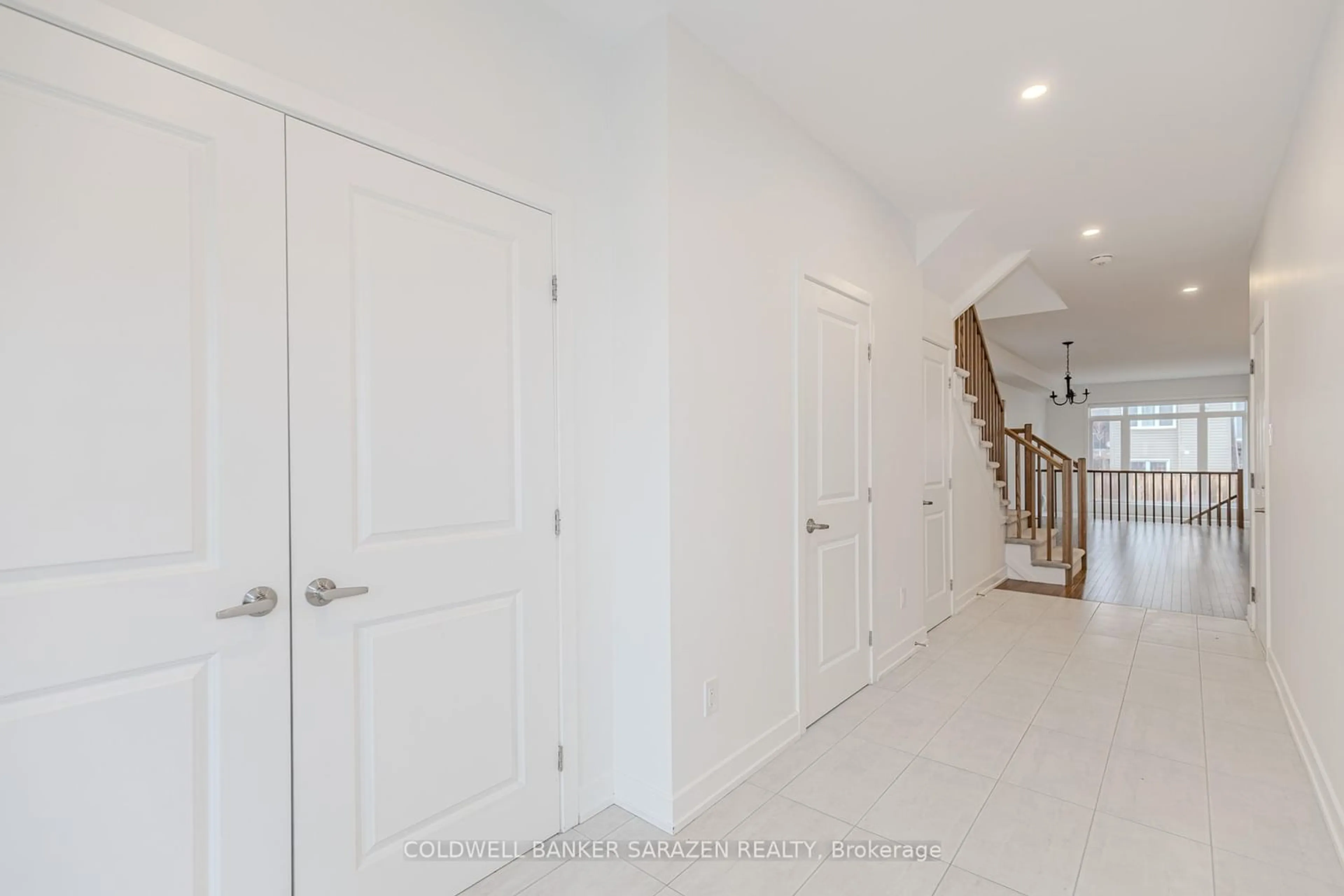 Unknown for 713 Teasel Way, Ottawa Ontario K1T 0M1