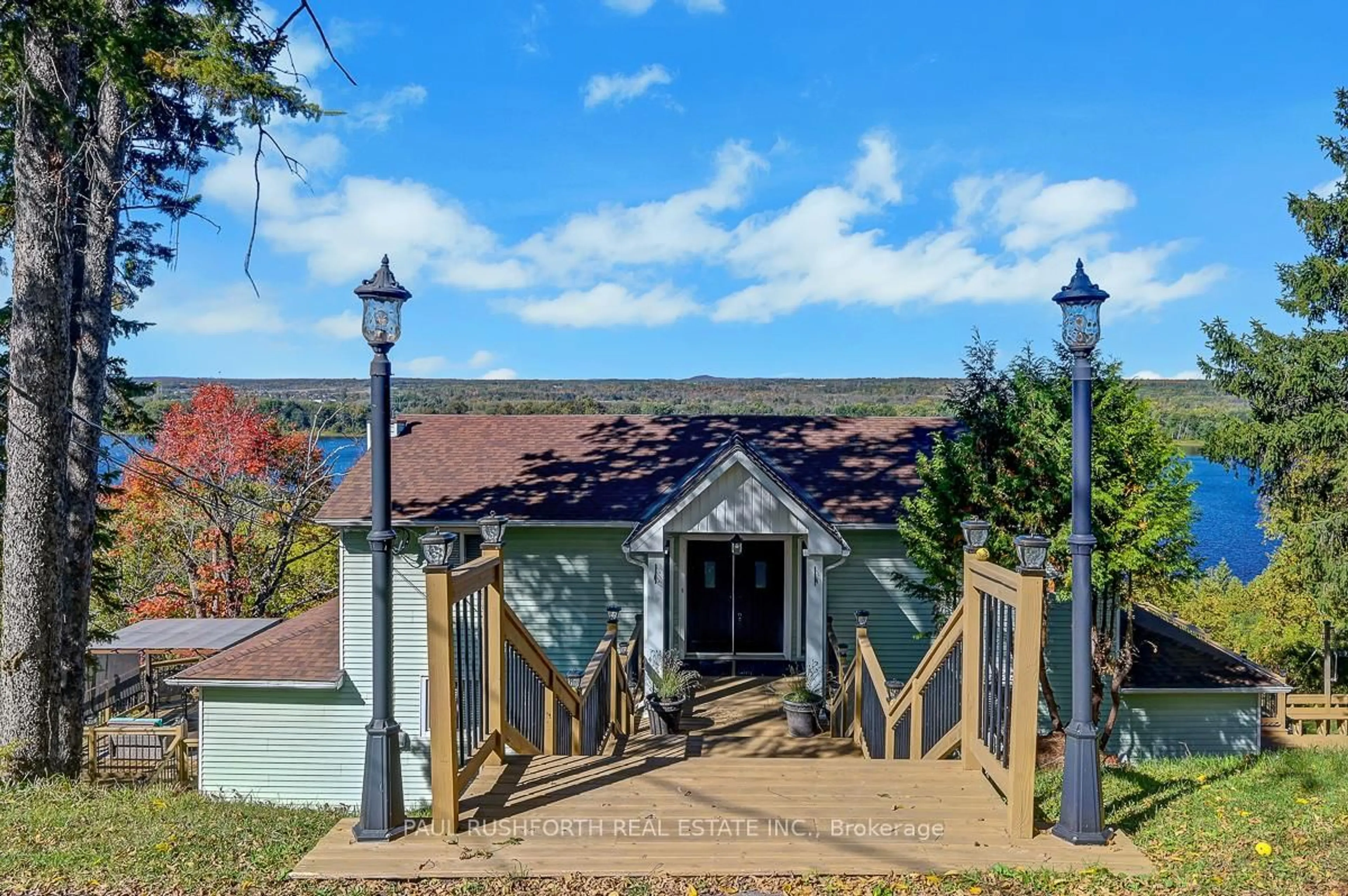 A pic from outside/outdoor area/front of a property/back of a property/a pic from drone, unknown for 1565 Lilac Lane, Ottawa Ontario K4C 1C4