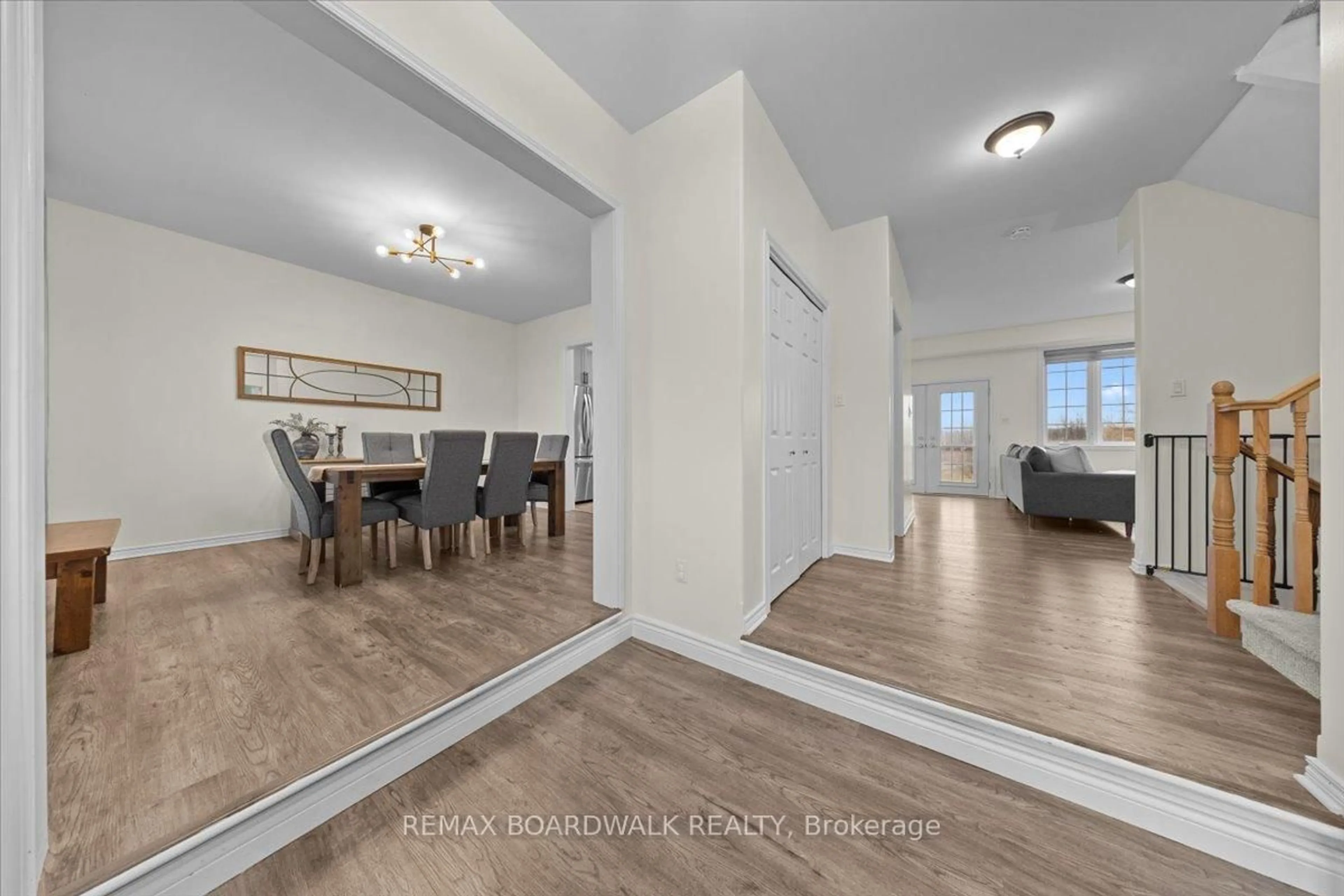 Unknown for 8044 Craig Farm Dr, Metcalfe Ontario K0A 2P0