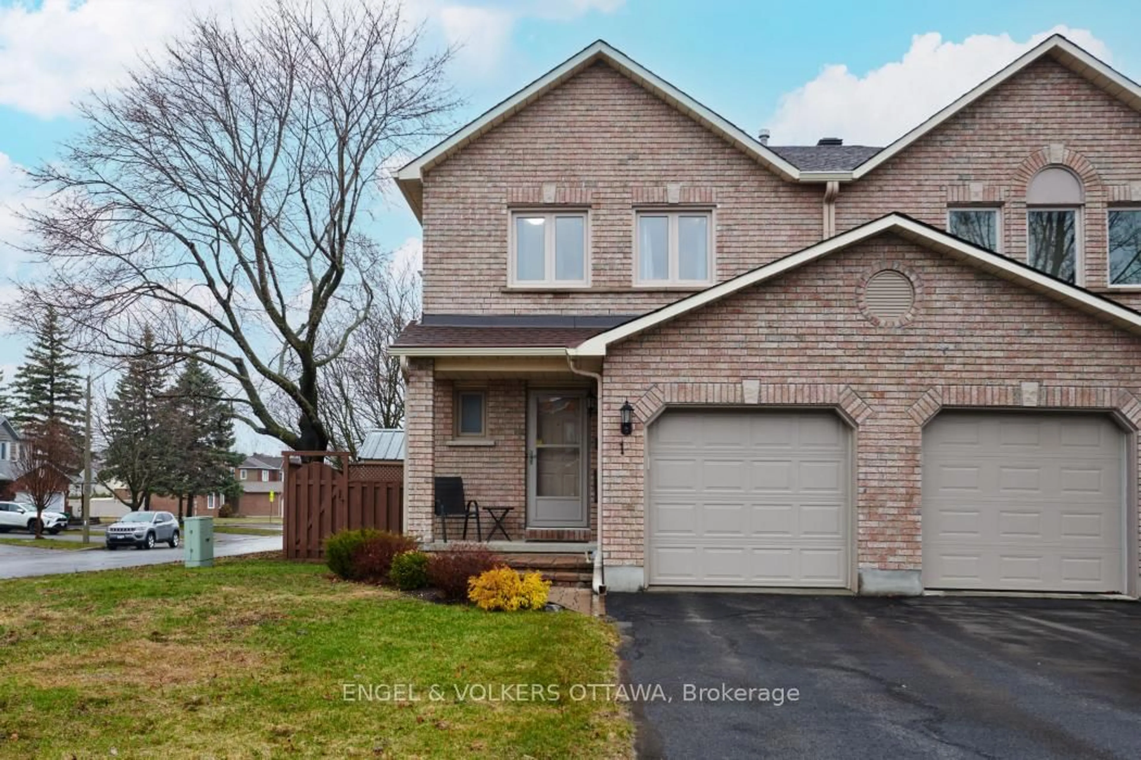 Home with brick exterior material, street for 1 Maurya Crt, Ottawa Ontario K1G 5S2