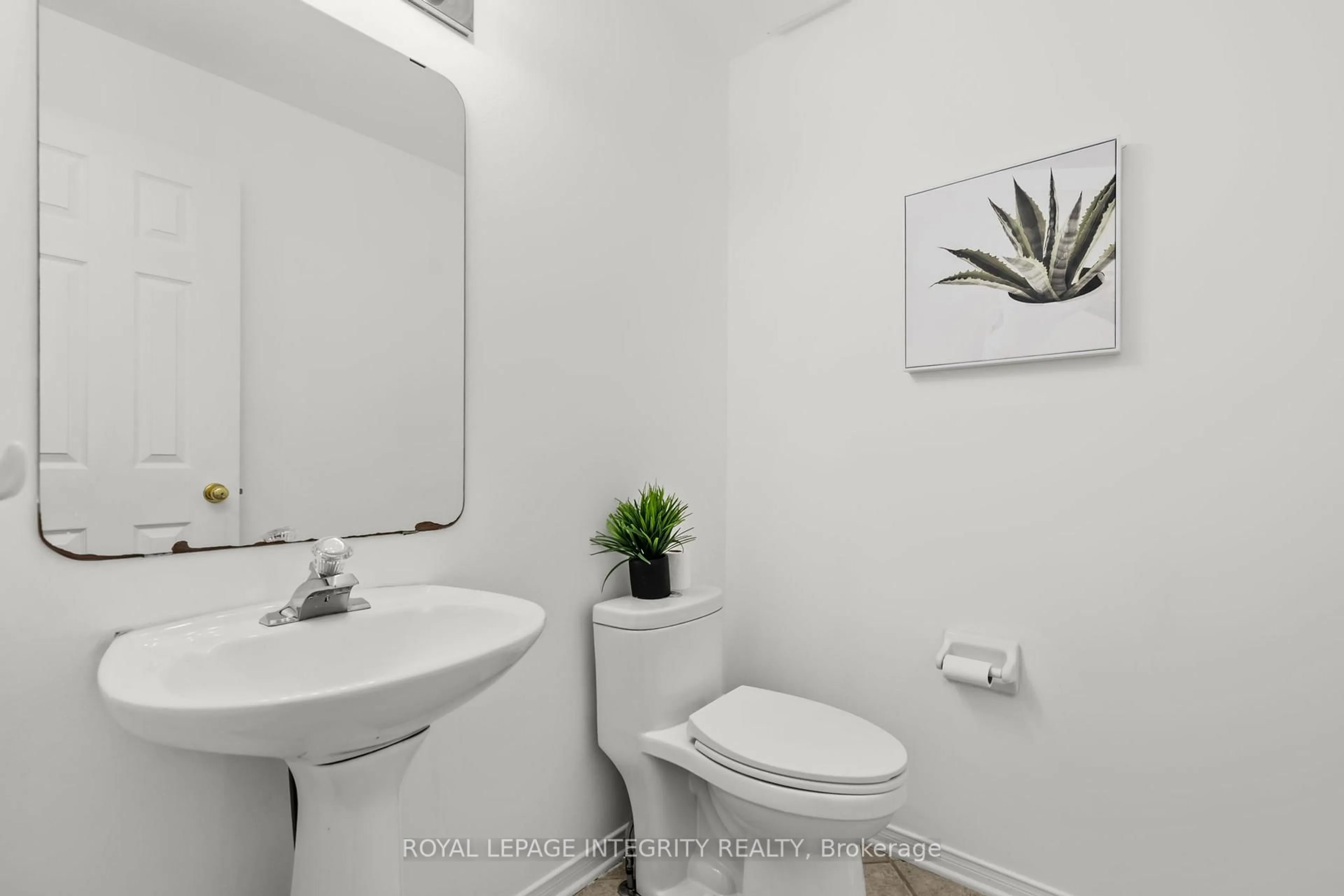 Standard bathroom, unknown for 6383 Sablewood Pl, Ottawa Ontario K1C 7M3