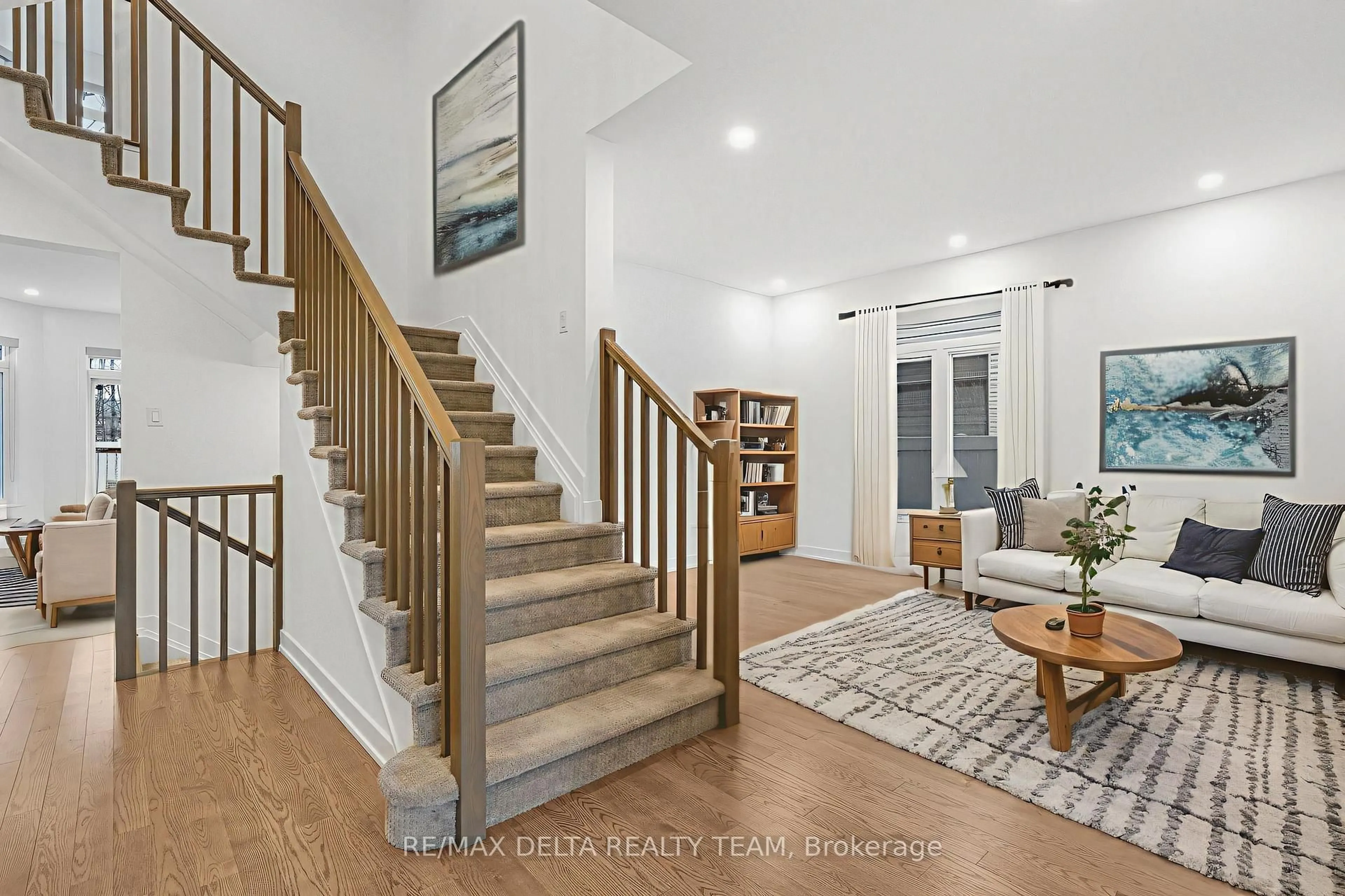 Indoor entryway for 39 Angel Hts, Stittsville Ontario K2S 2N2