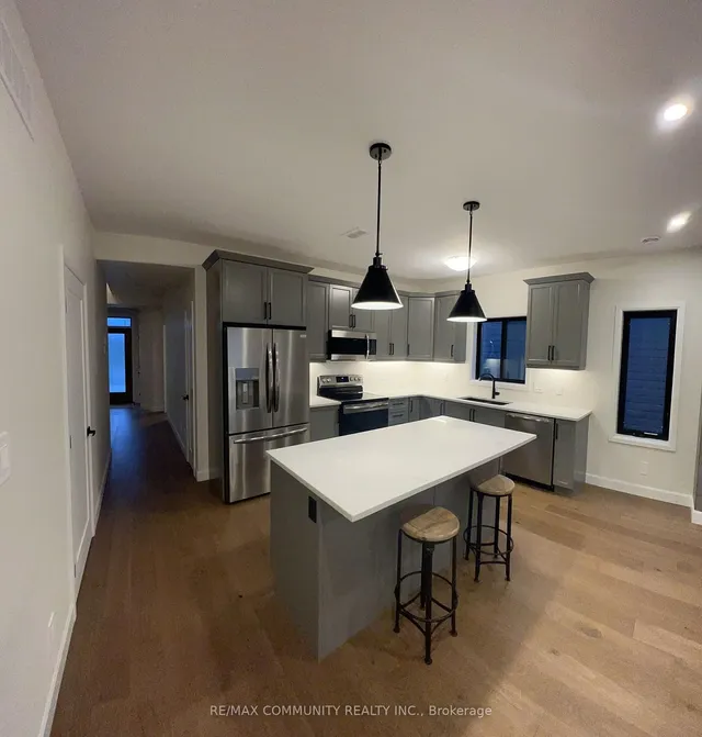 96 Riverstone Way, Belleville 5