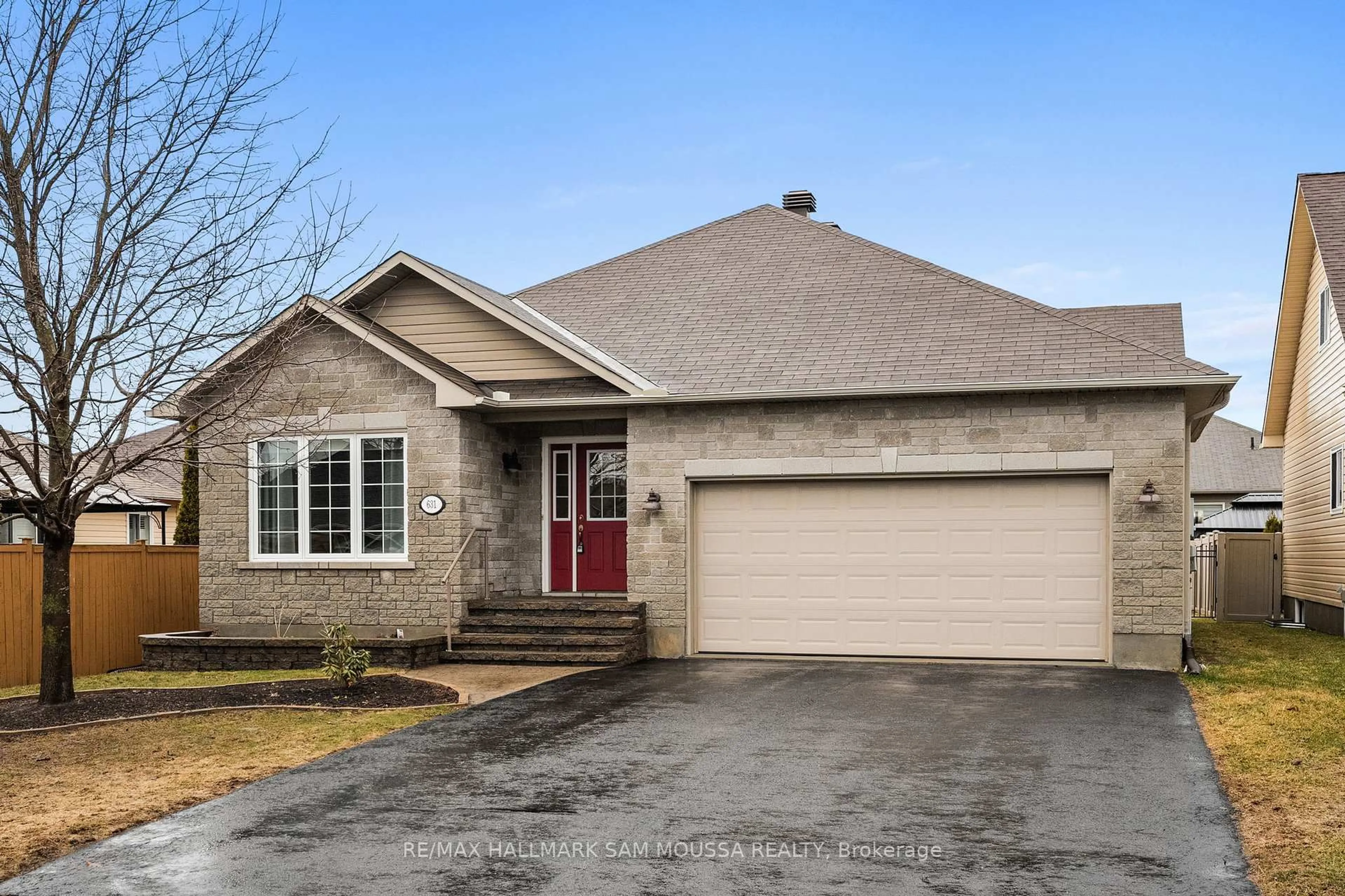 Home with brick exterior material, street for 631 Robert Hill St, Almonte Ontario K0A 1A0