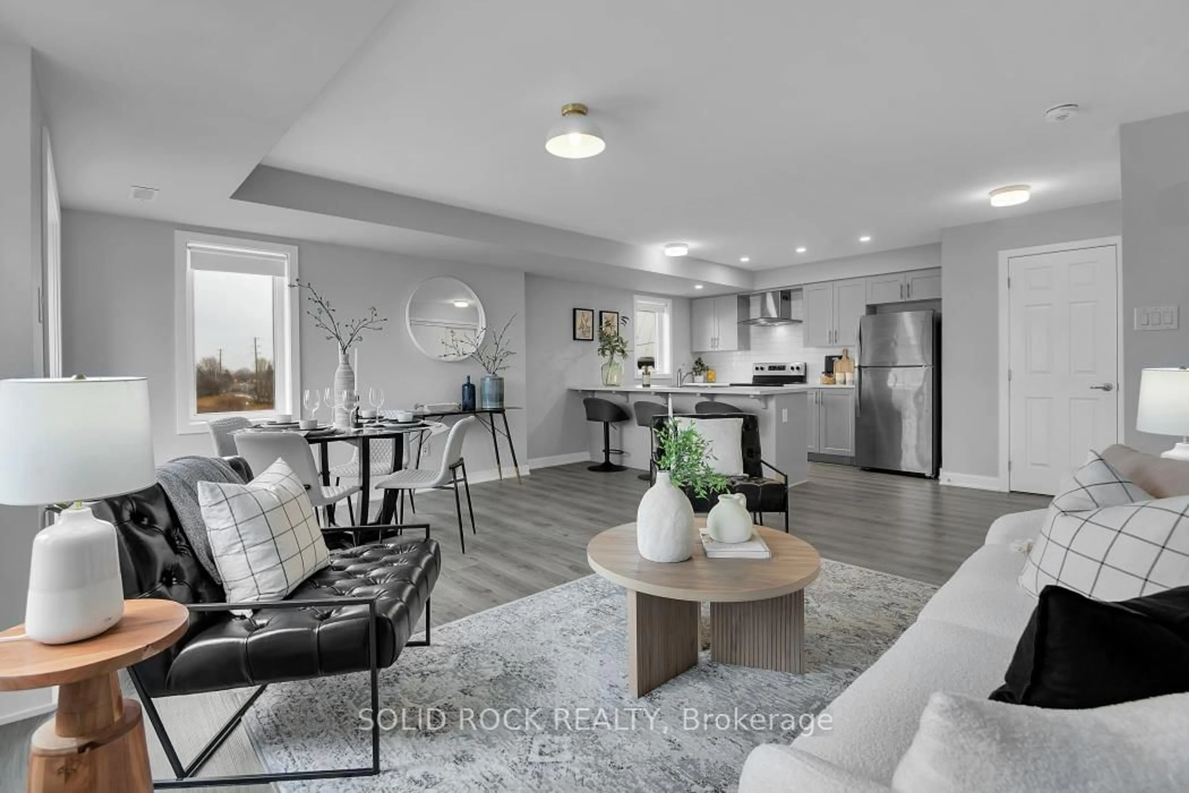 Open concept kitchen, unknown for 512 Pilot Private, Stittsville Ontario K2S 0S4