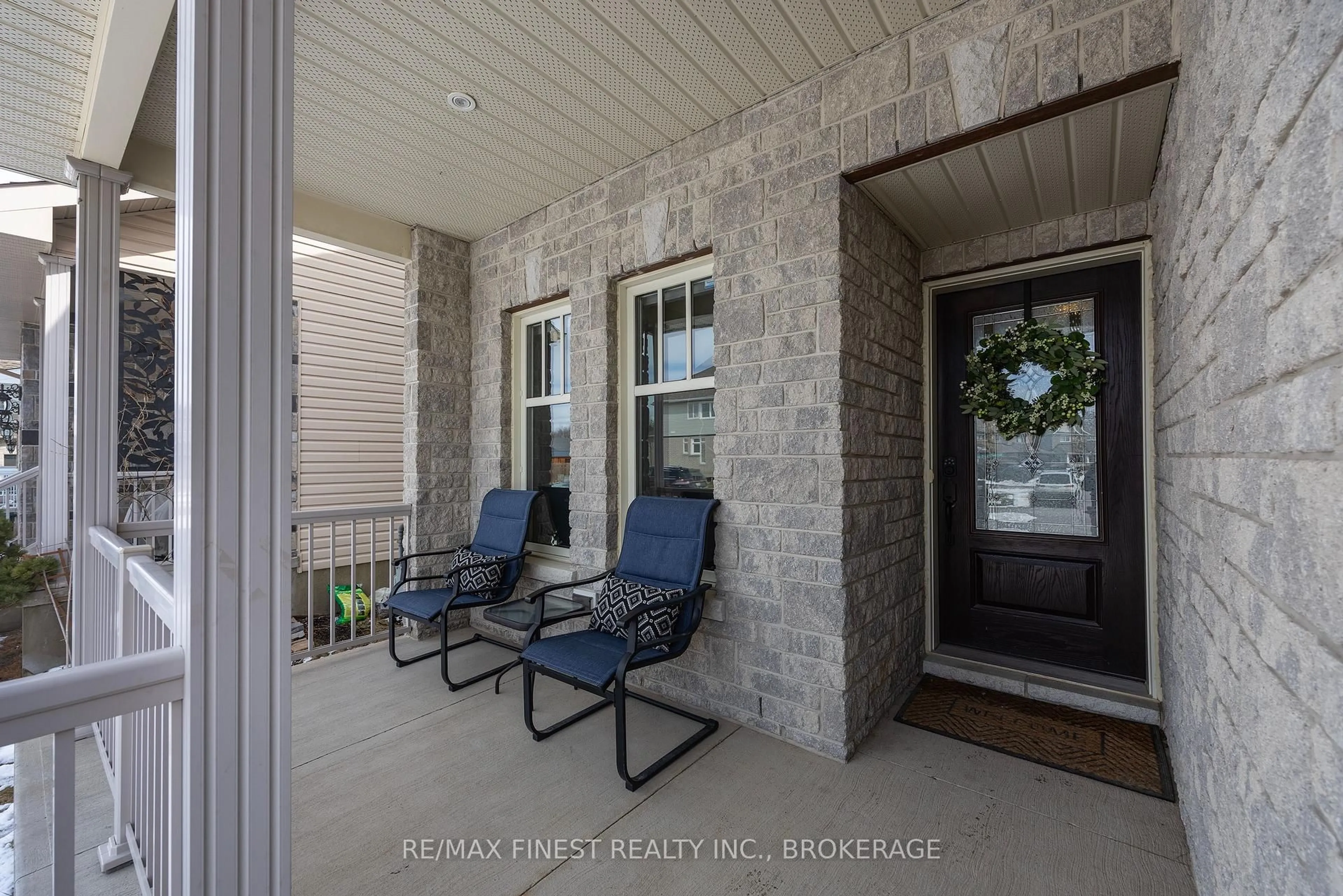 Indoor entryway for 1755 Reginald Bart Dr, Kingston Ontario K7K 7J9