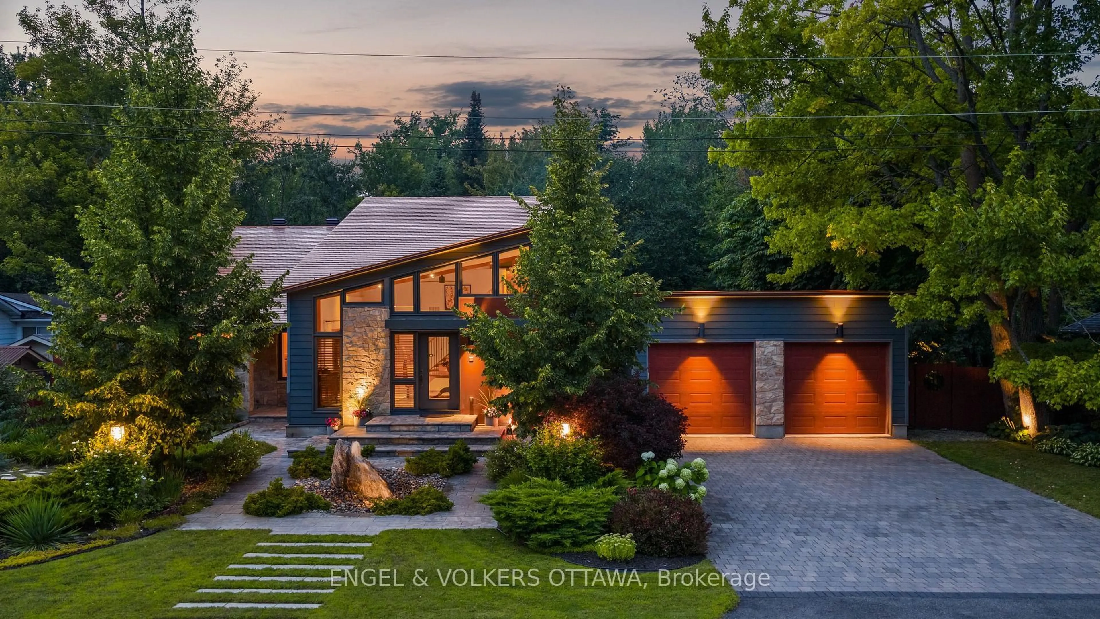 Home with brick exterior material, mountain view for 37 Revol Rd, Ottawa Ontario K2G 0B8