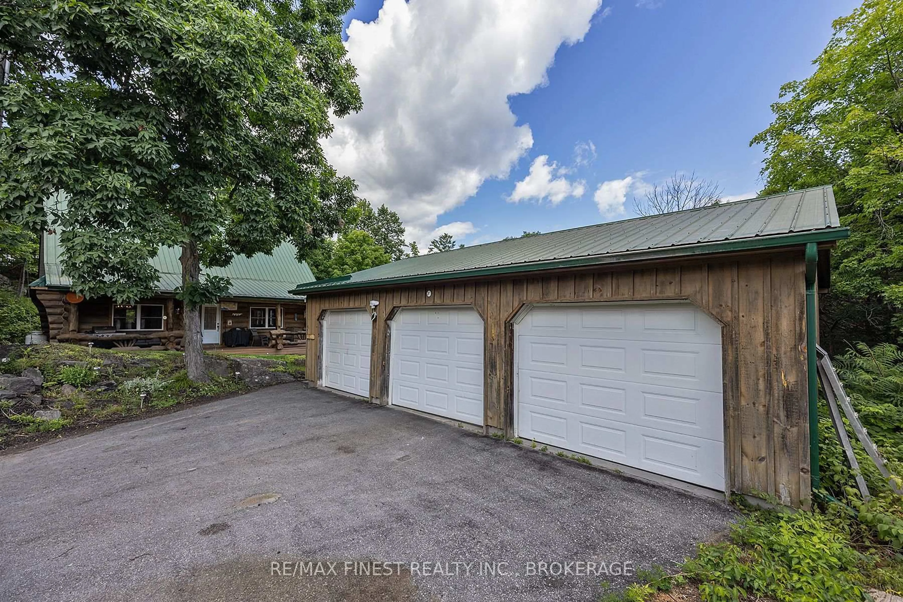 Unknown for 7679 Perth Rd, Perth Road Ontario K0H 2L0