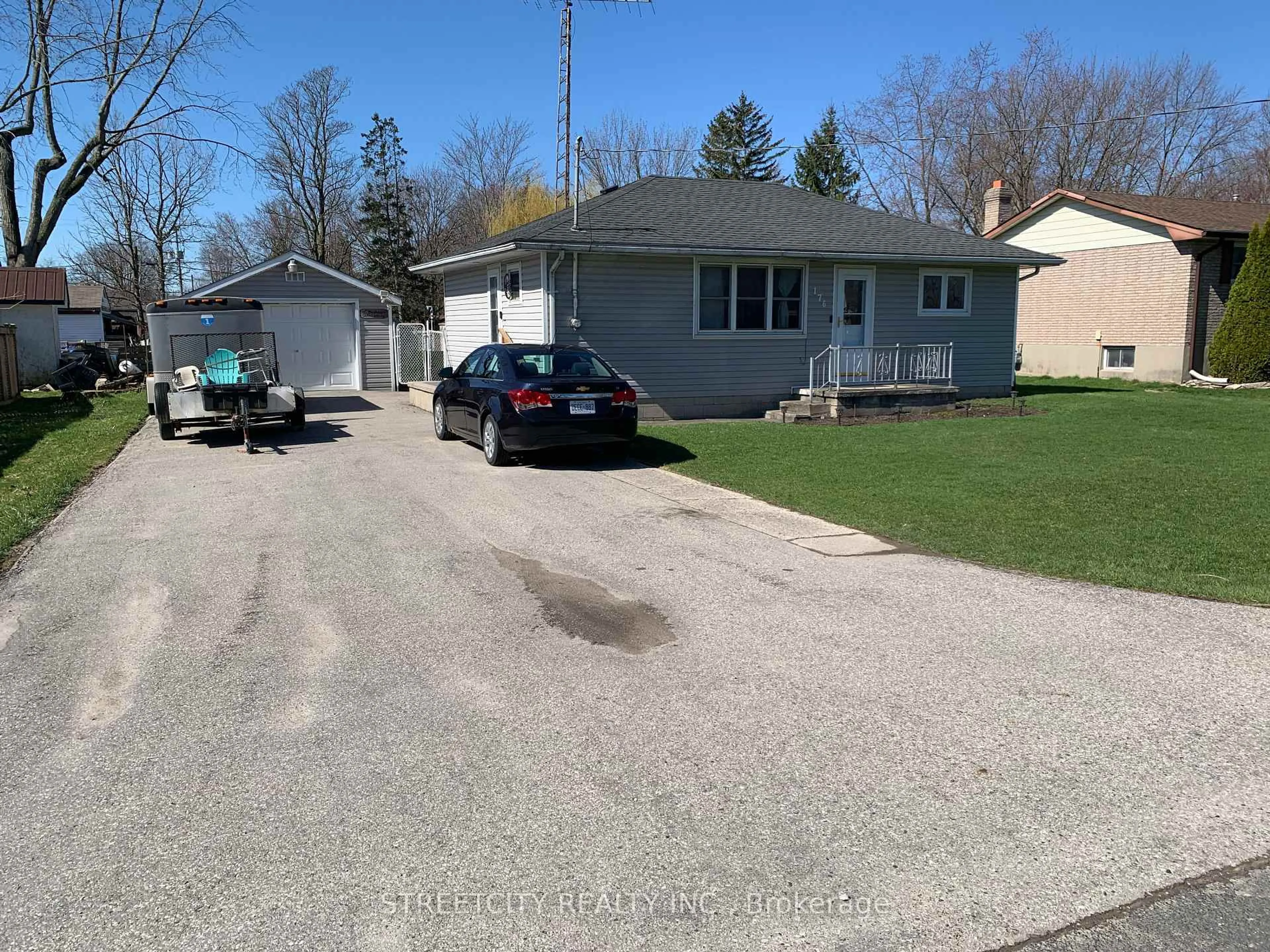 Unknown for 176 KING St, Southwest Middlesex Ontario N0L 1M0