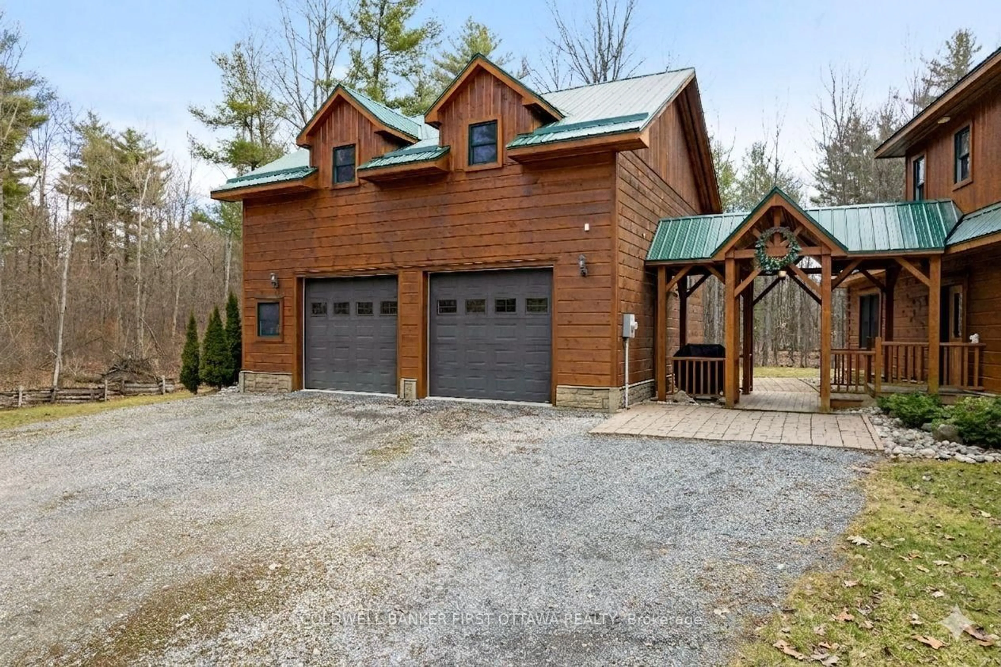 Indoor garage for 145 Mallens Rd, Rideau Lakes Ontario K0G 1E0