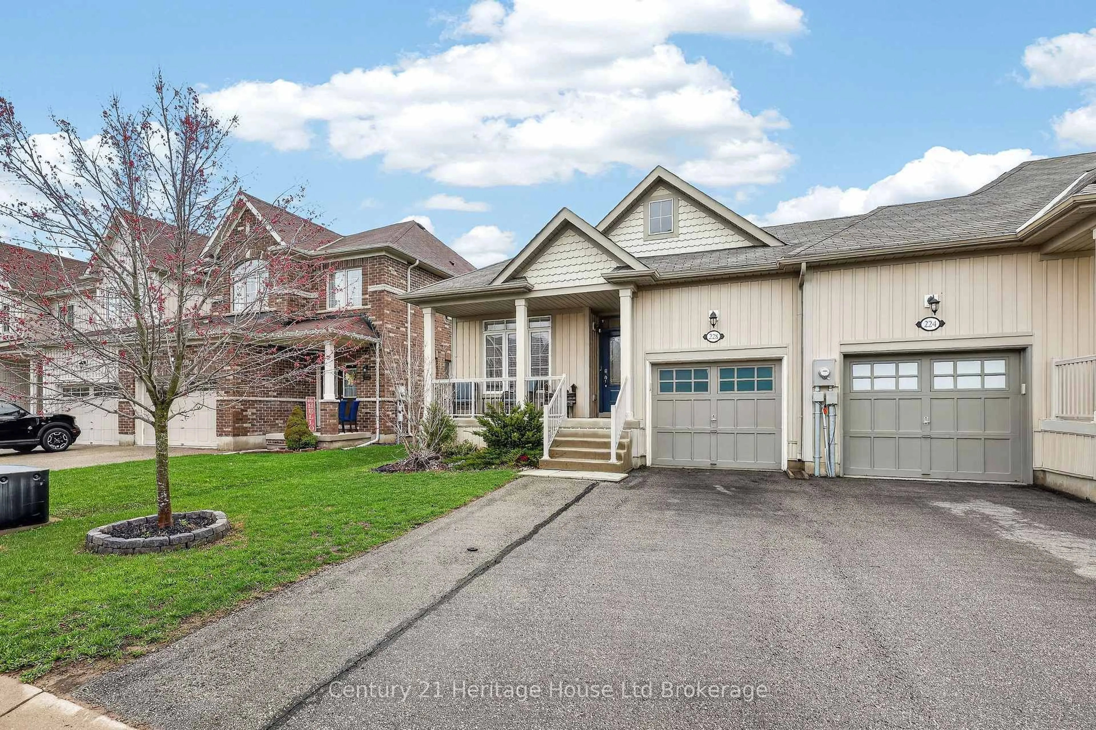 Unknown for 228 Palmer Lane, Woodstock Ontario N4T 0G5