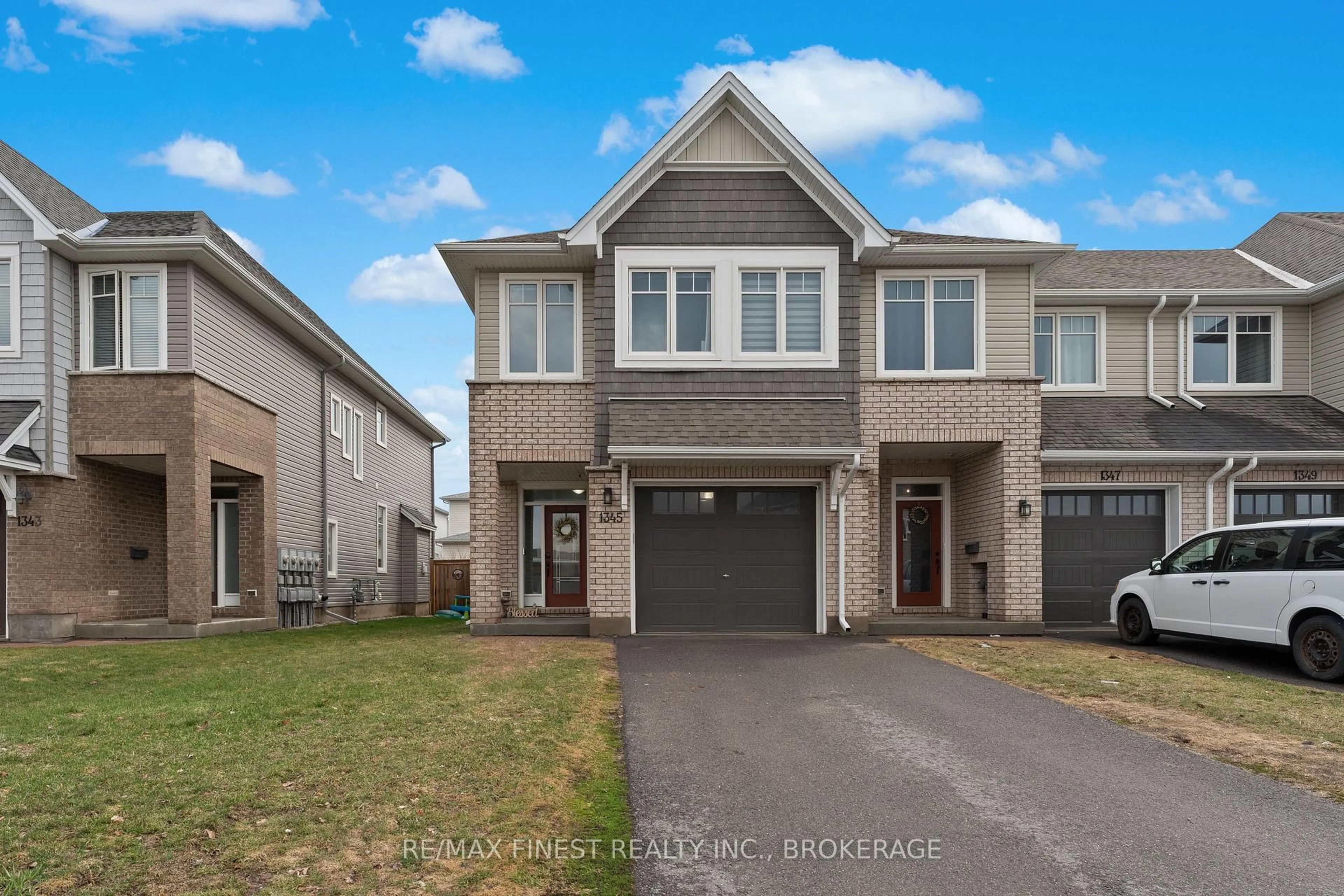 Unknown for 1345 Tremont Dr, Kingston Ontario K7P 0M5