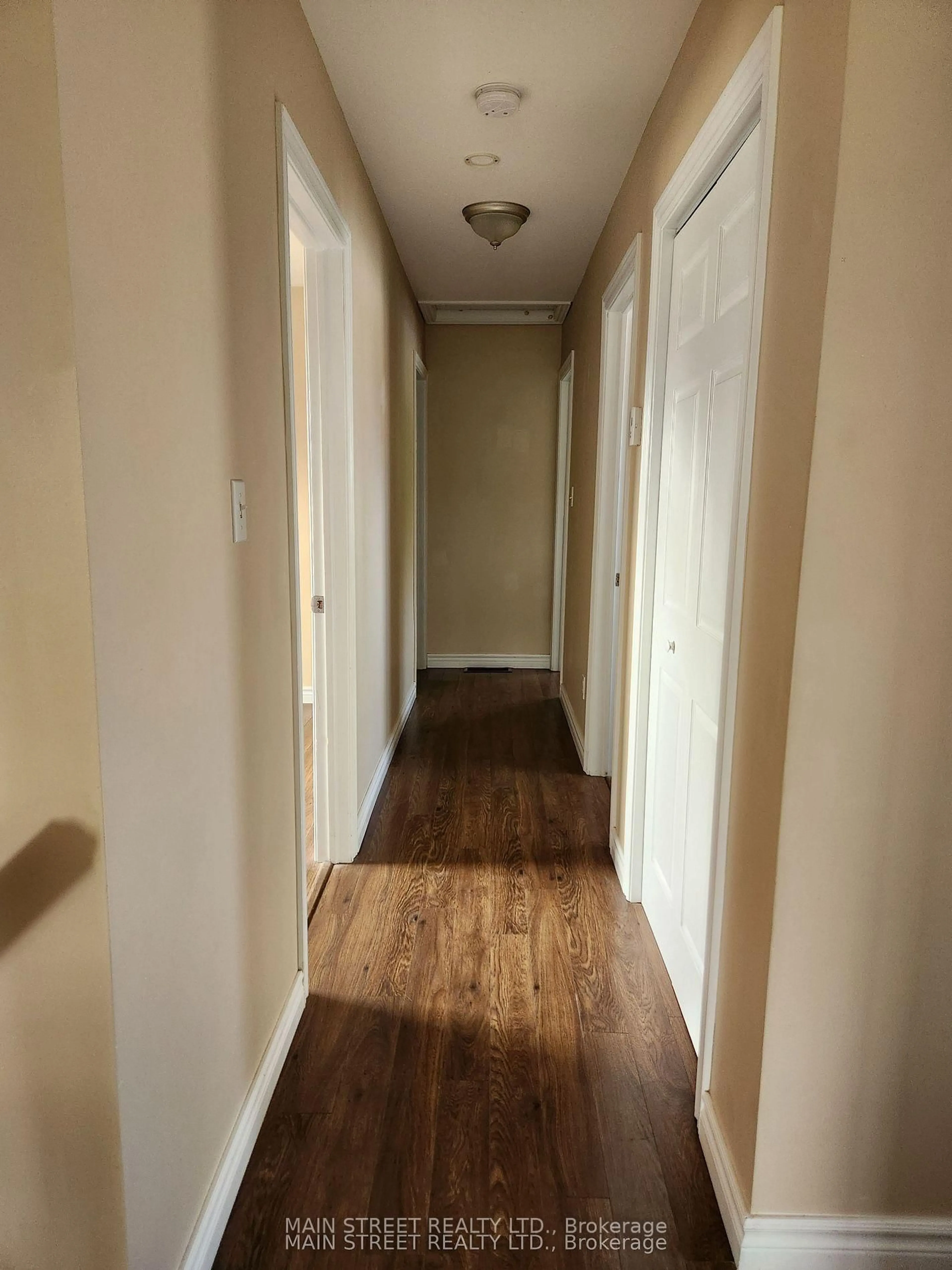 A pic of a room for 28 Prince Of Wales Dr, Belleville Ontario K8P 2T7