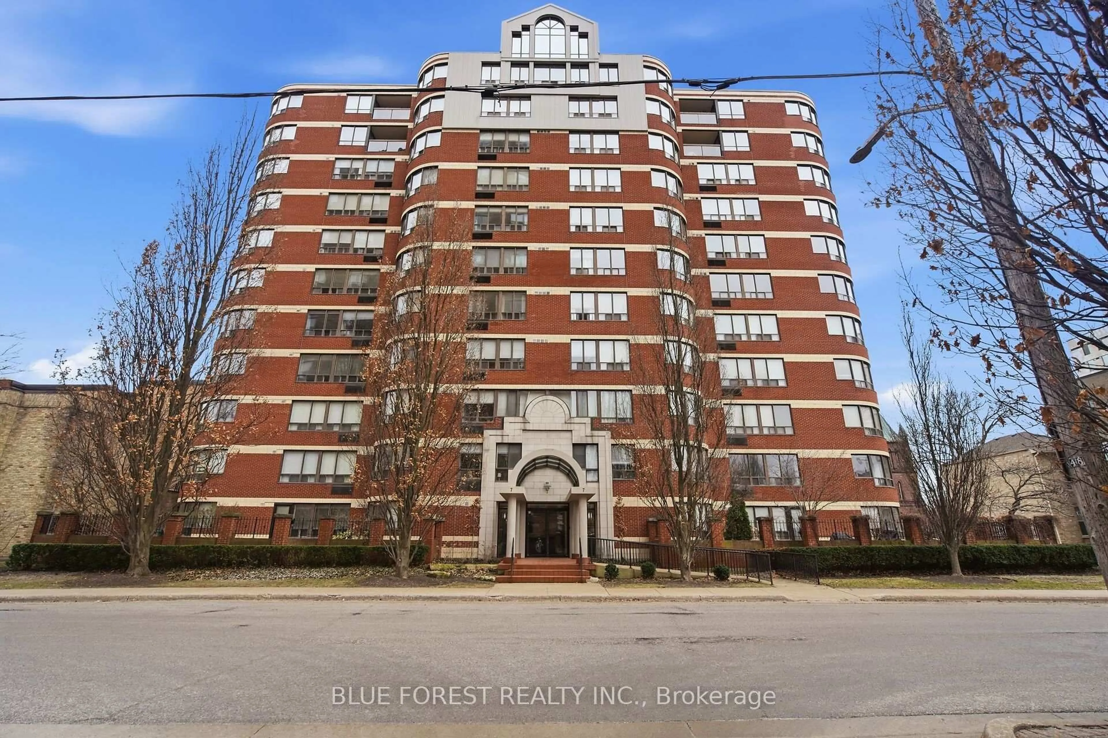 Unknown for 7 Picton St #501, London East Ontario N6A 3P8