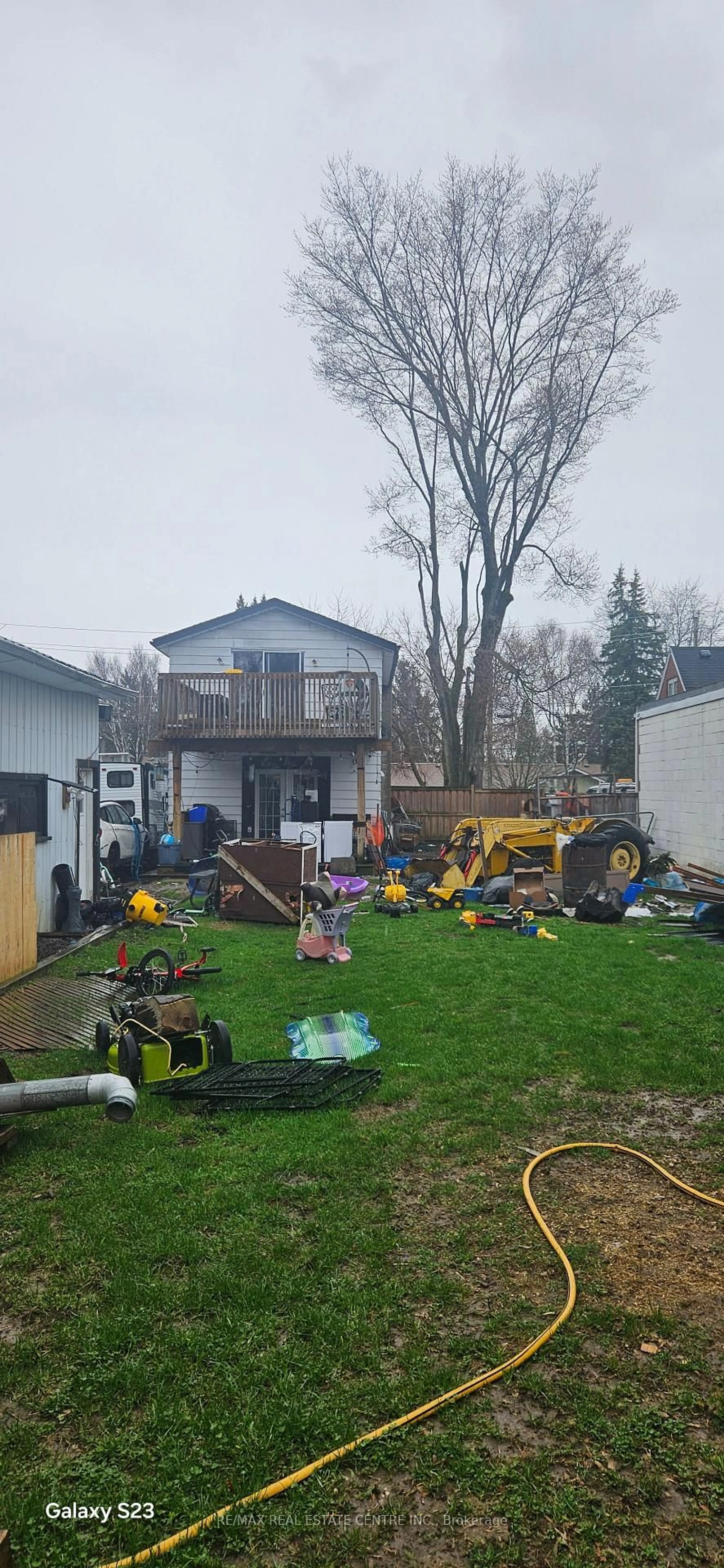 Shed for 132 Bridge St, Waterloo Ontario N2K 1K9