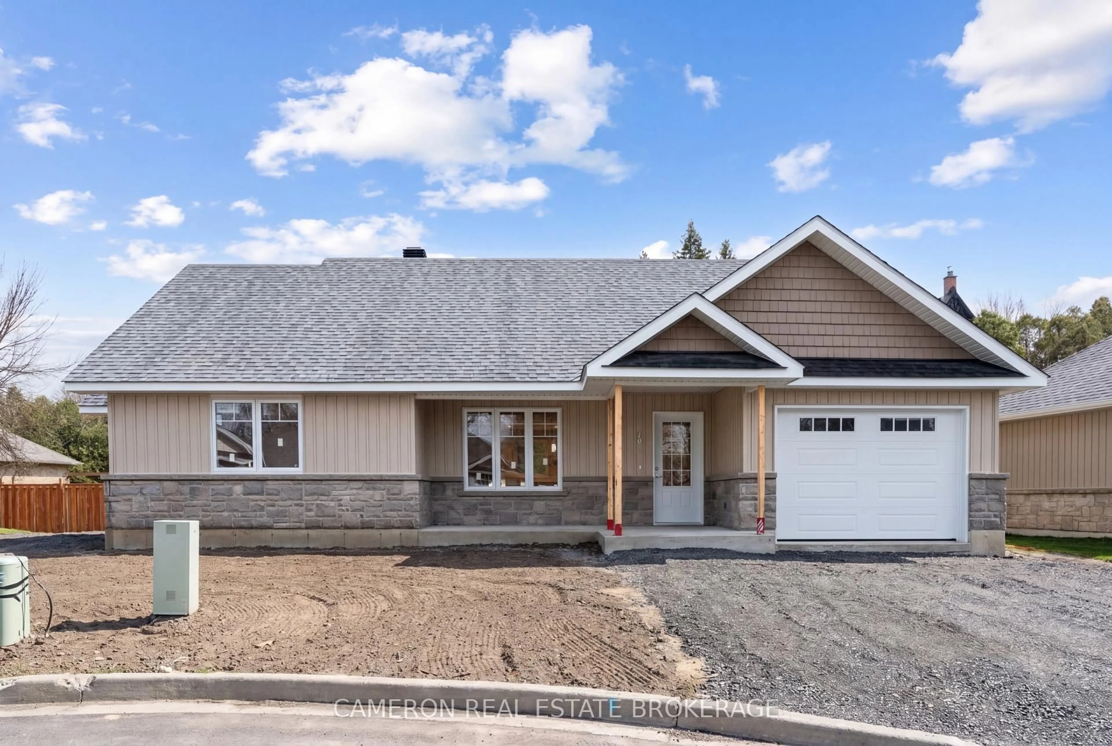 Home with vinyl exterior material, street for 10 Whittaker Cres, Cornwall Ontario K6H 0J6