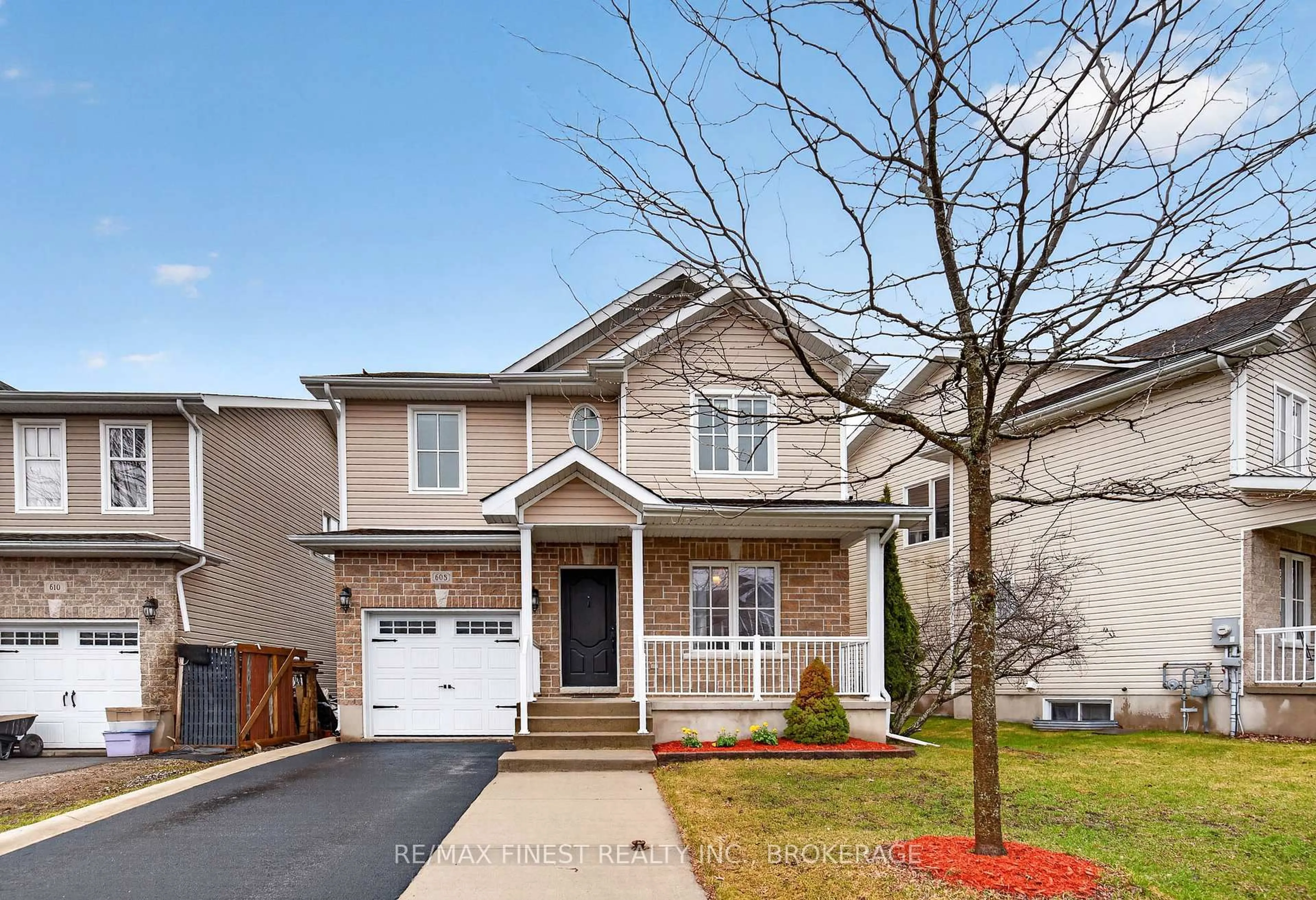 Home with vinyl exterior material, street for 608 Walters St, Kingston Ontario K7K 0B6