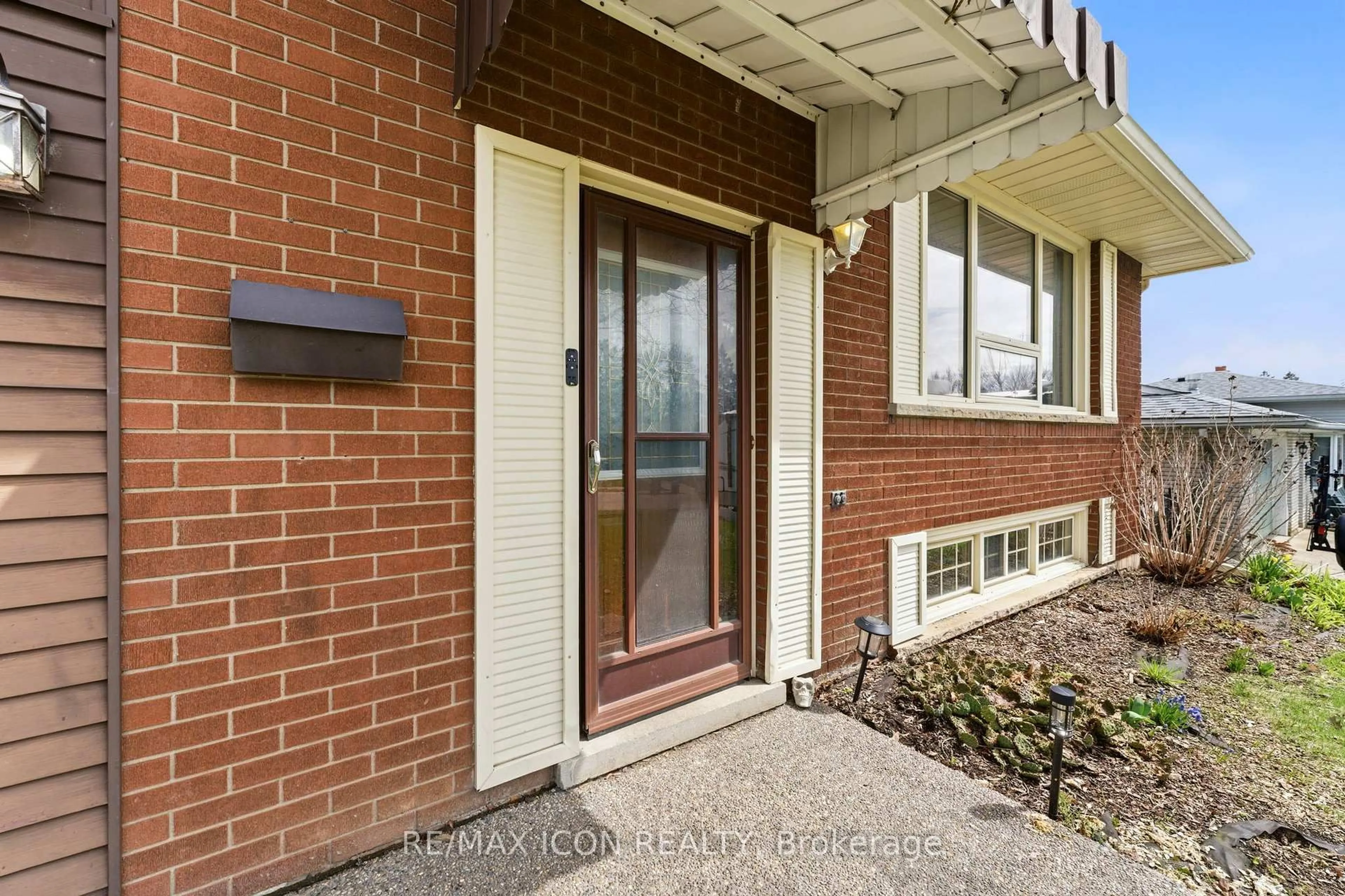 Home with brick exterior material, street for 13 Greenwood Dr, Wilmot Ontario N3A 1L1