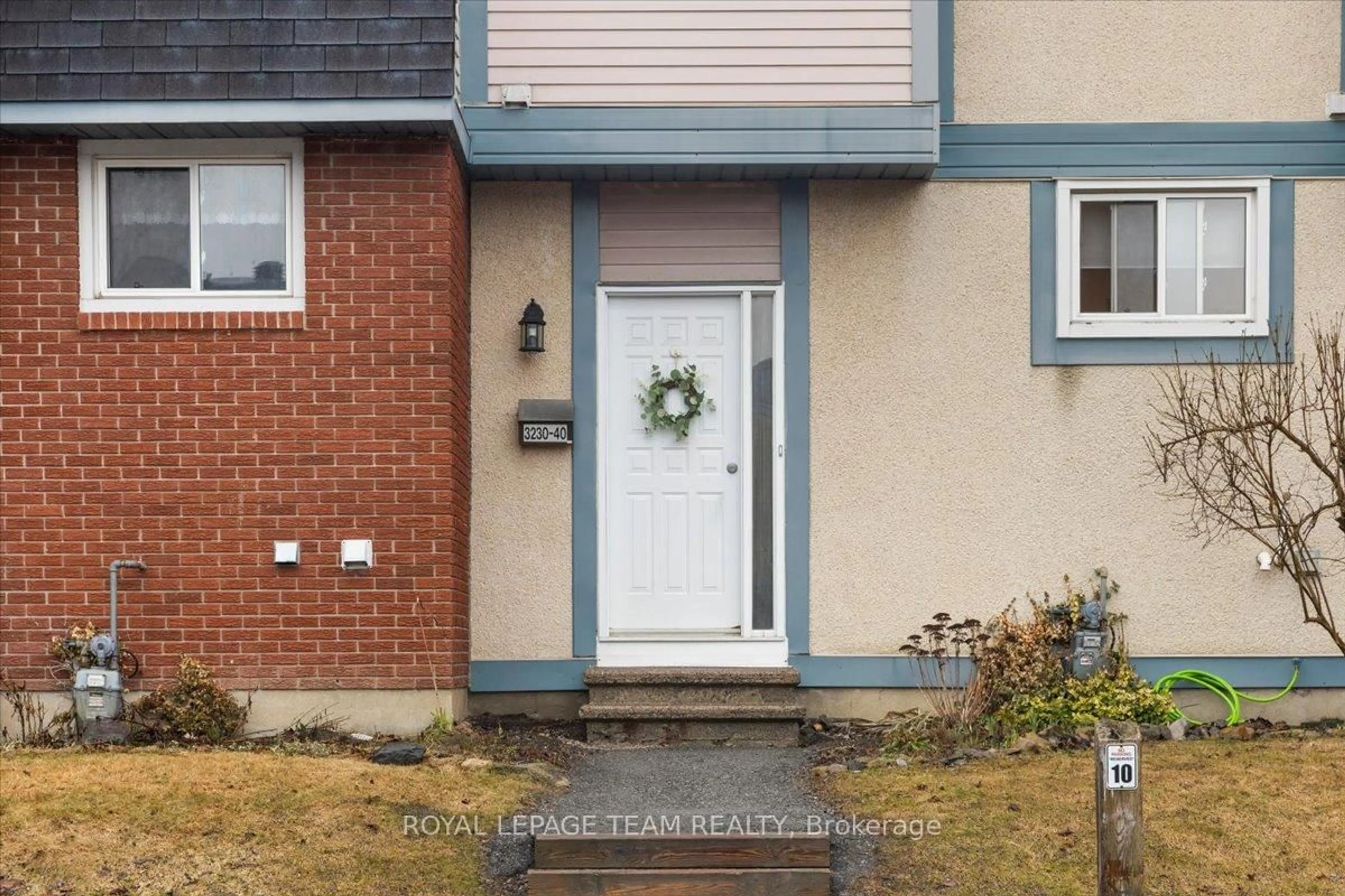 Unknown for 3230 Uplands Dr #40, Ottawa Ontario K1V 0C6