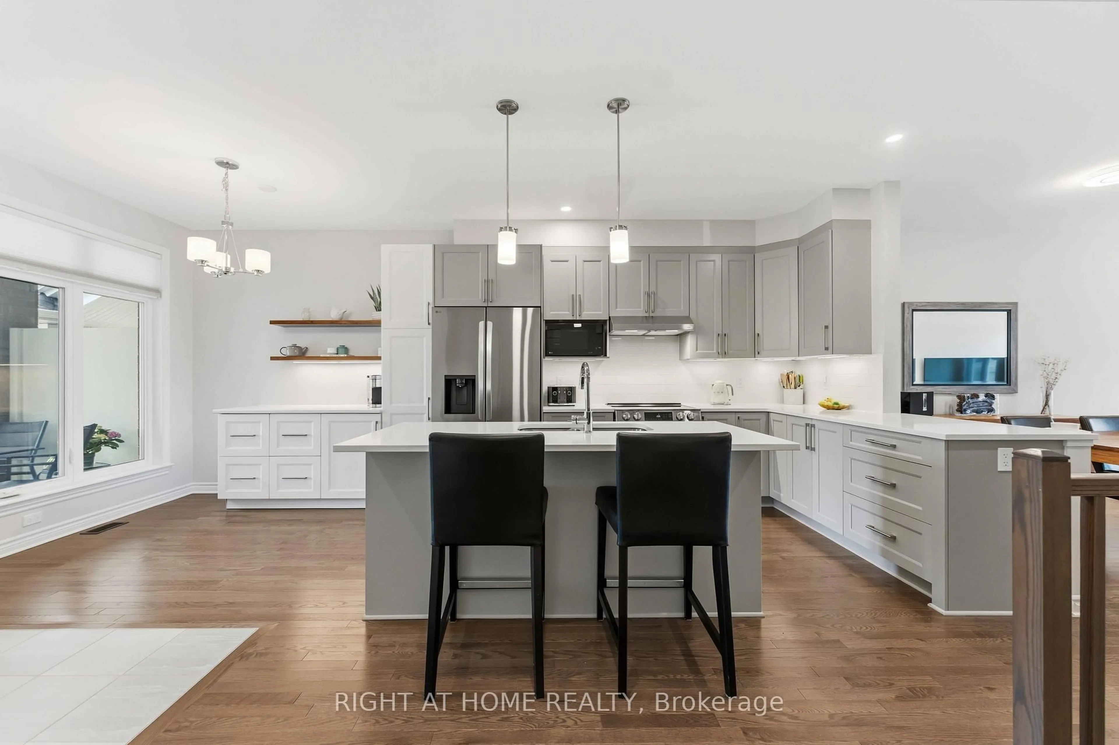 Open concept kitchen, unknown for 14 Kayenta St, Ottawa Ontario K2S 2K8